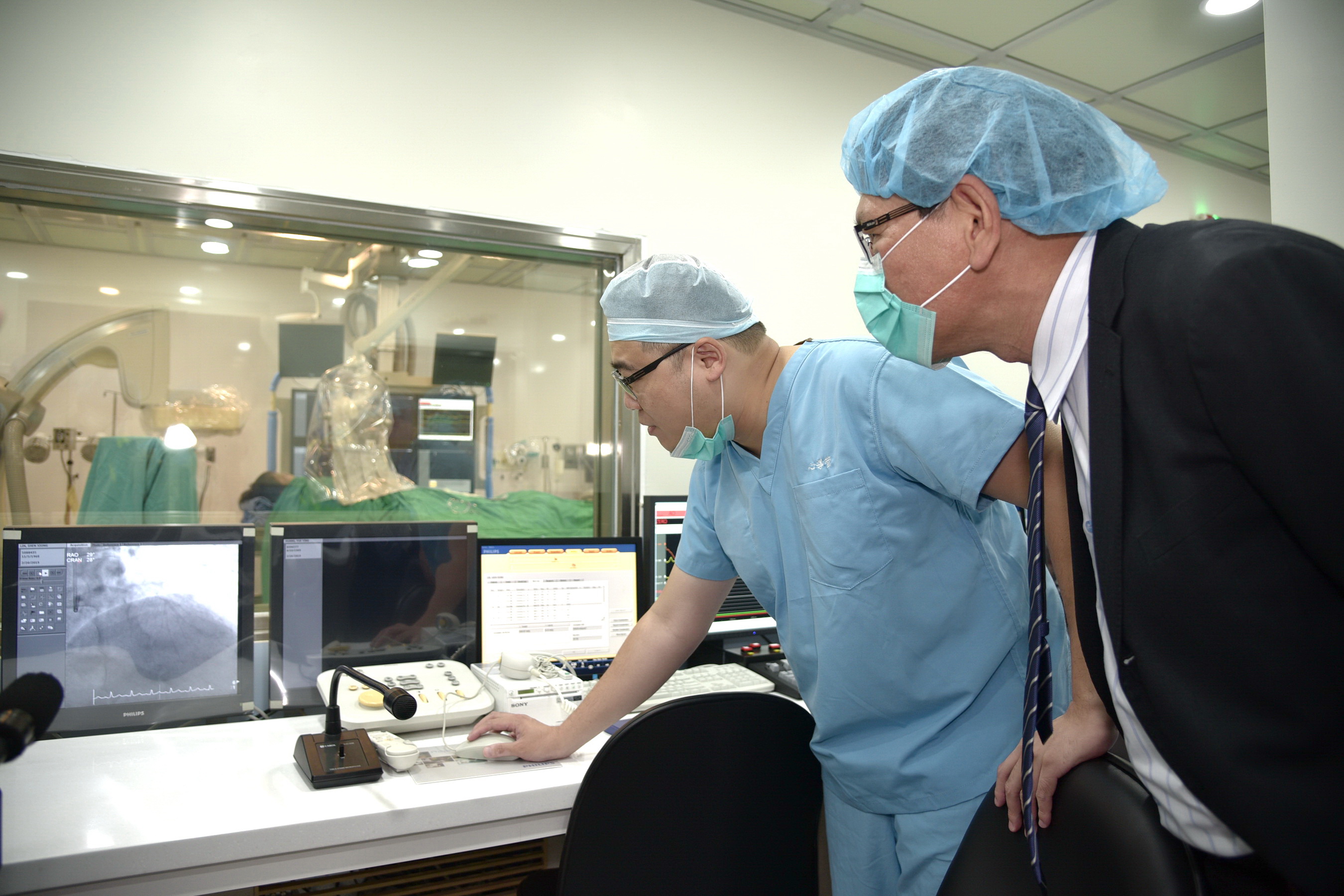 相關圖片1-投醫中計畫建功 2心導管中心迄10月底已救治逾600人次