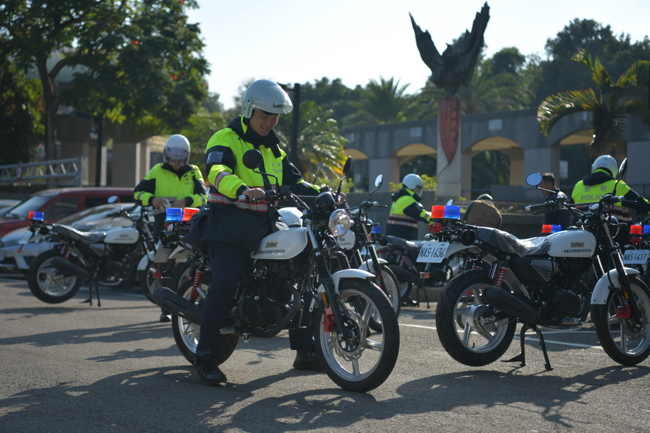 相關圖片4-警方設備再加強　立富自行車公司贈30輛警用機車