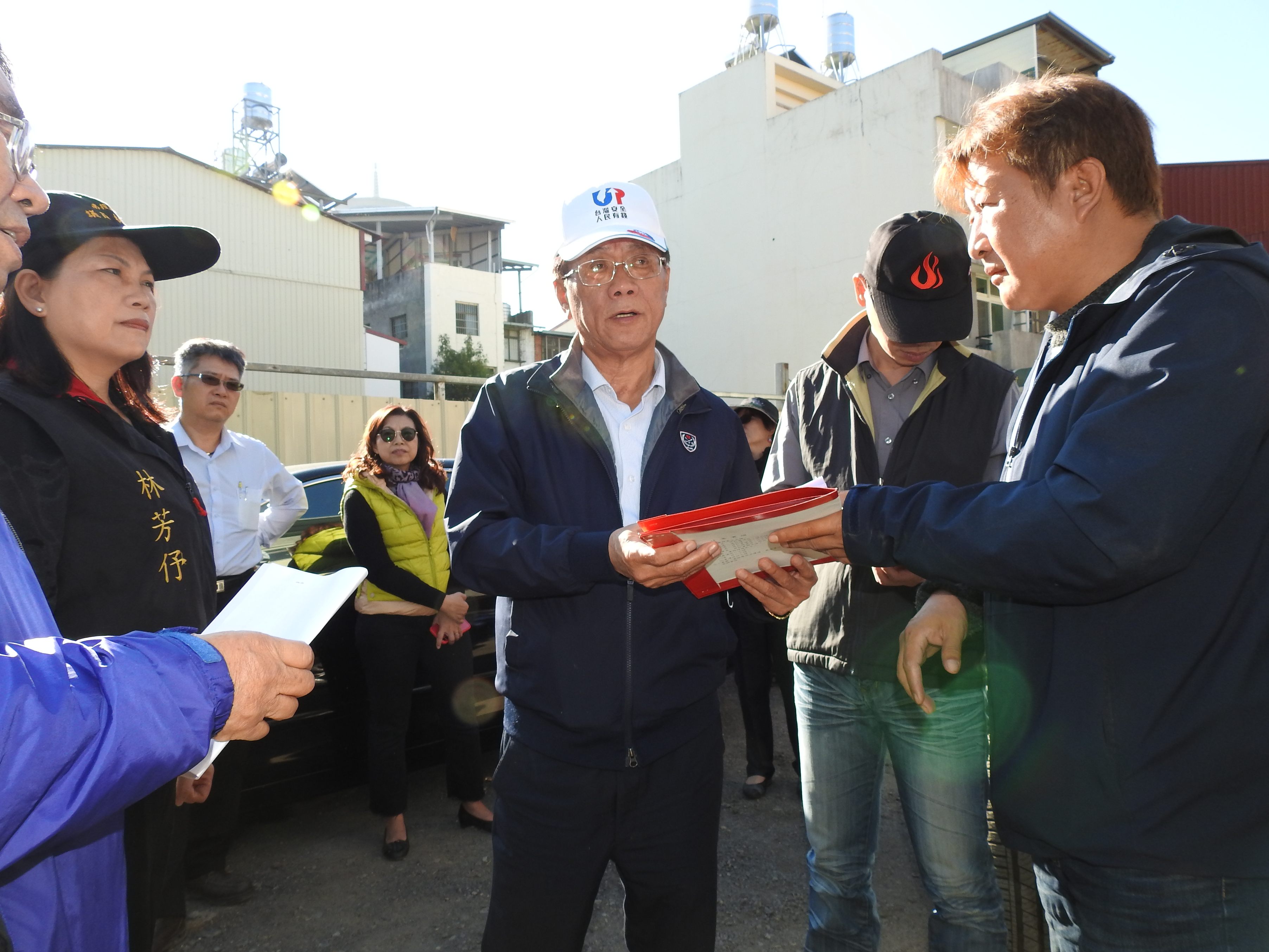 圖片-埔里北環二巷不通、國姓山羊支線破損 林縣長會勘改善