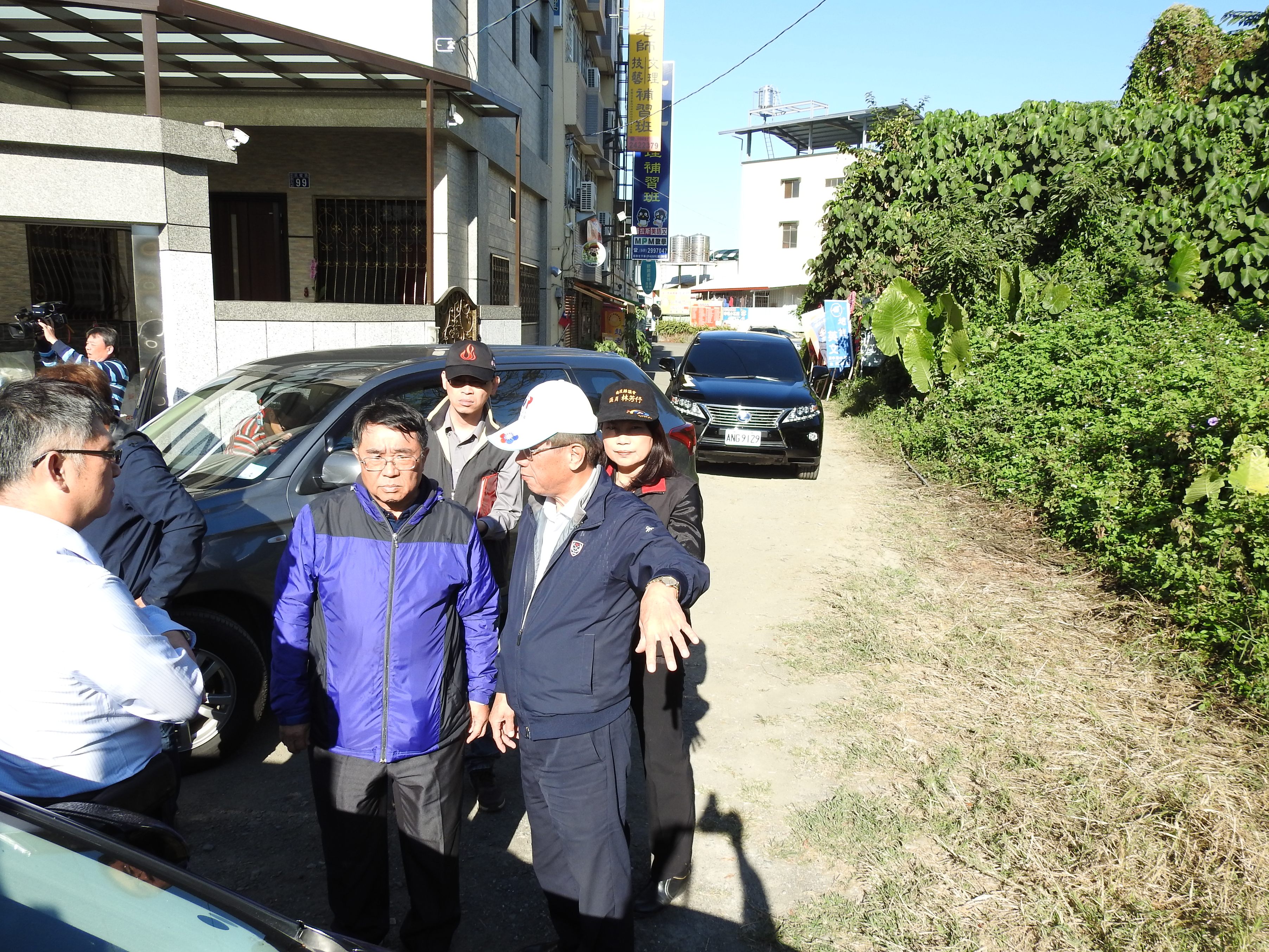 相關圖片2-埔里北環二巷不通、國姓山羊支線破損 林縣長會勘改善