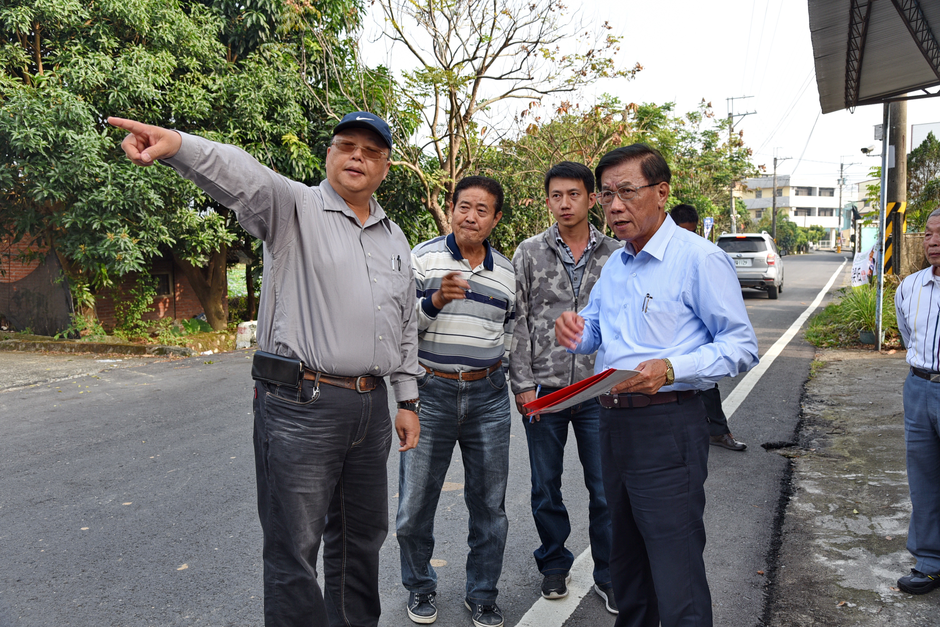 圖片-竹山護天宮附近排水不良   林明溱現場會勘決定改善