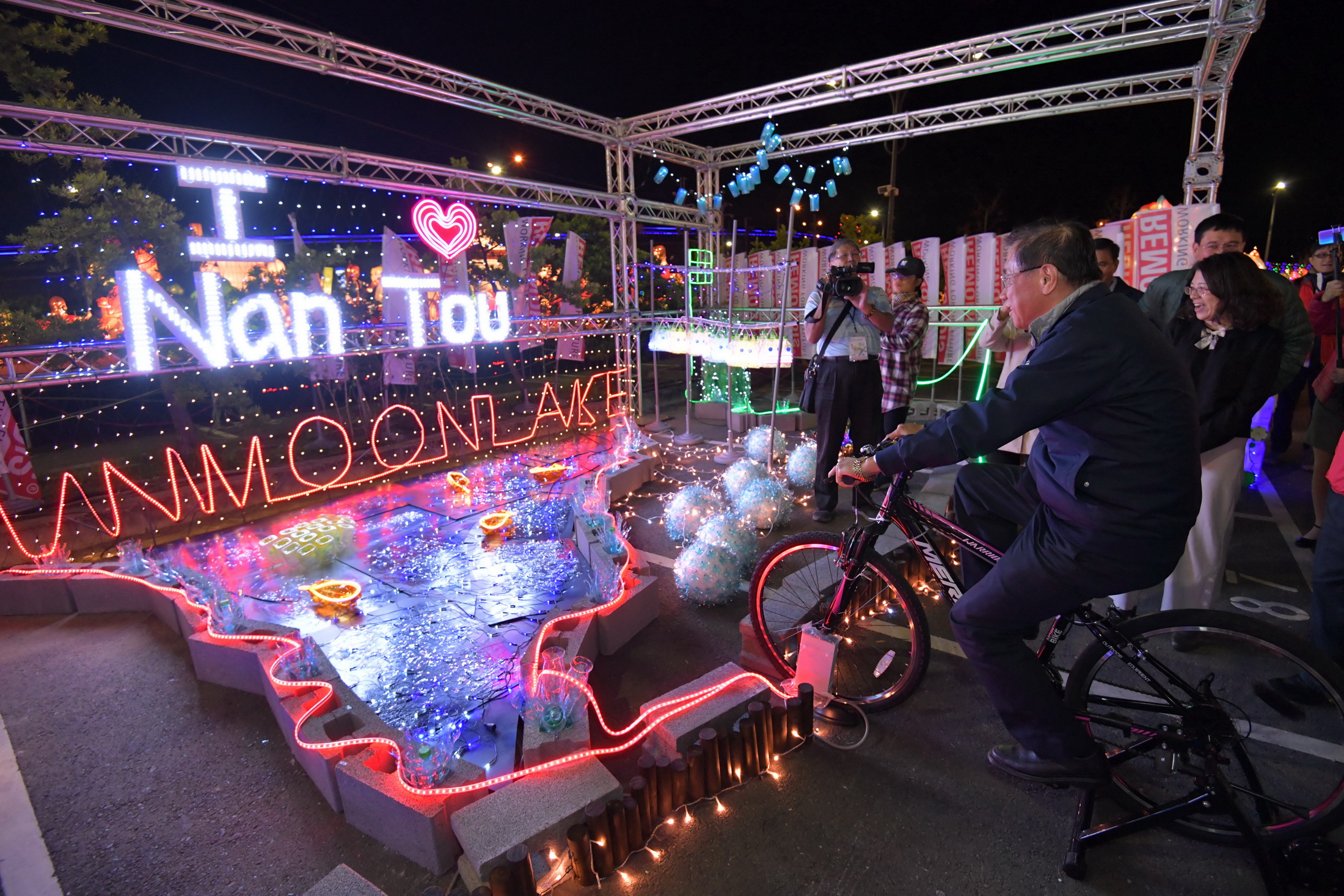 相關圖片2-南投燈會即將登場　17日晚間試點燈