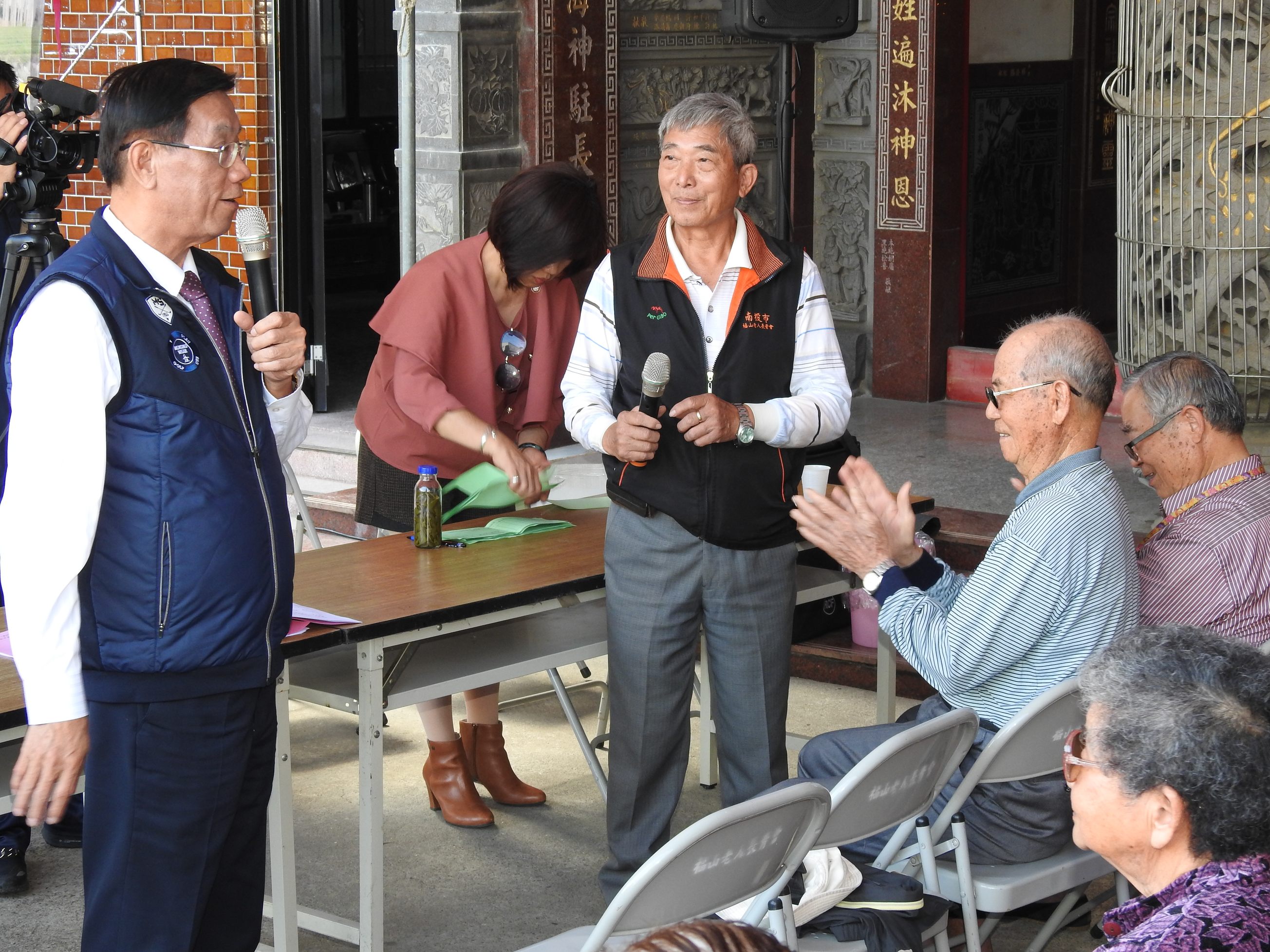 相關圖片4-縣長關心福山老人長青會