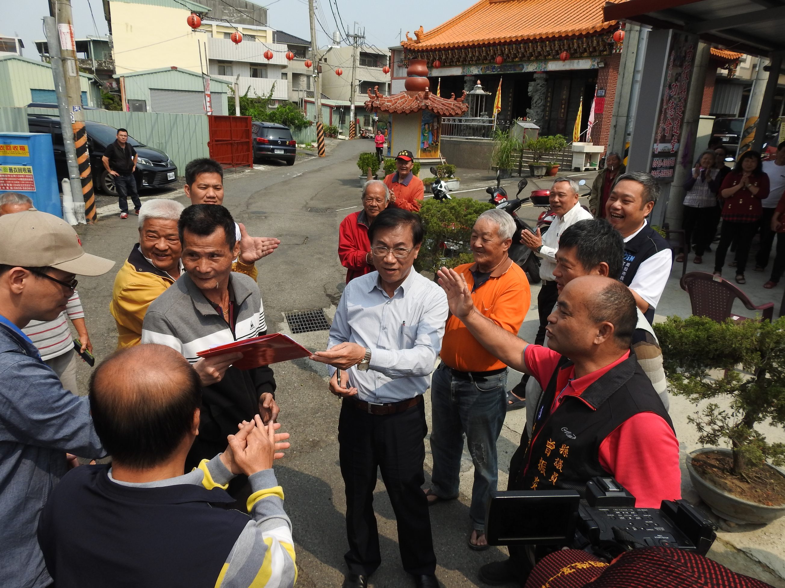 相關圖片2-名間南投多條野溪道路亟待整修 縣長會勘有解