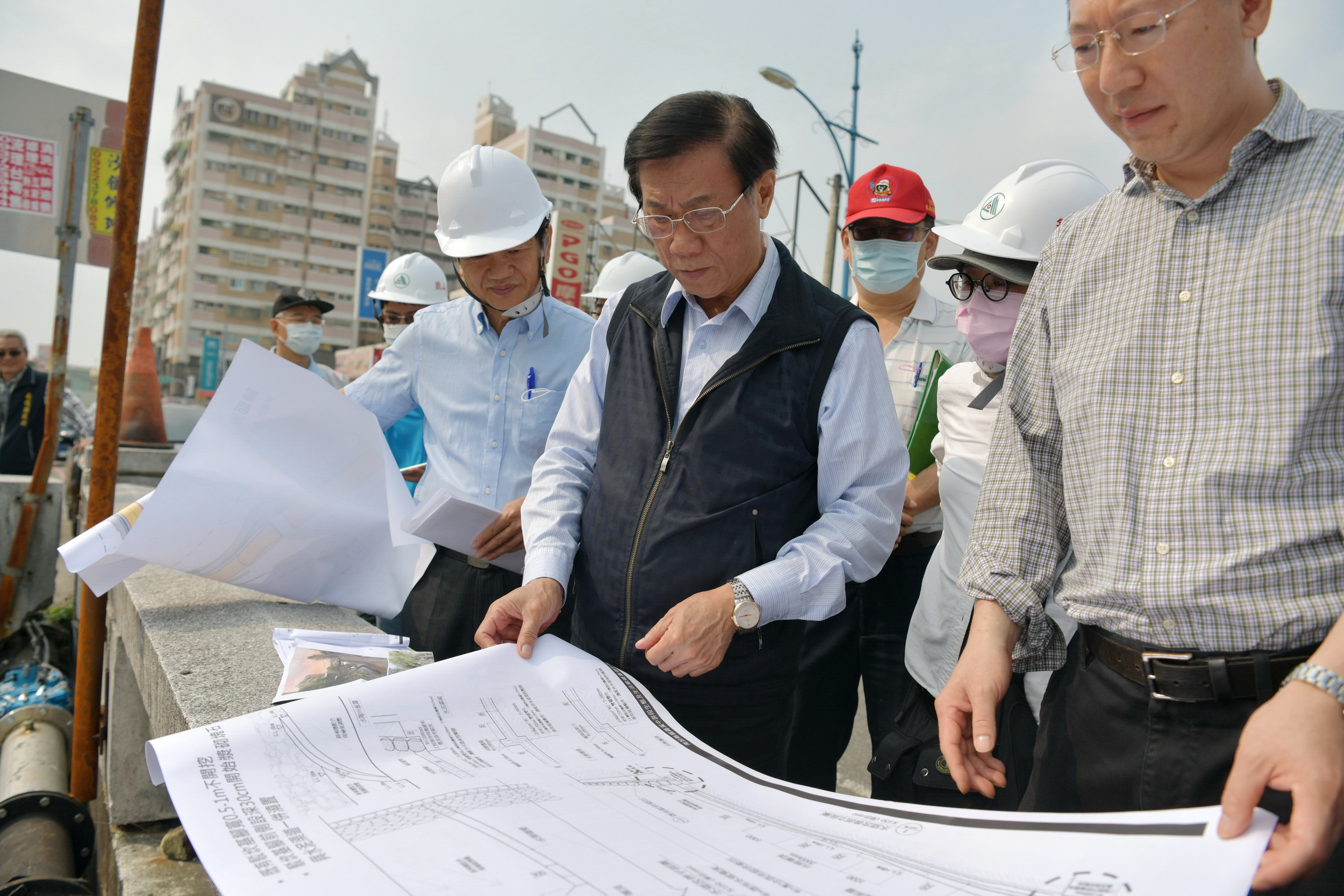 相關圖片1-南投醫院旁大排將設停車場　民眾就醫更方便