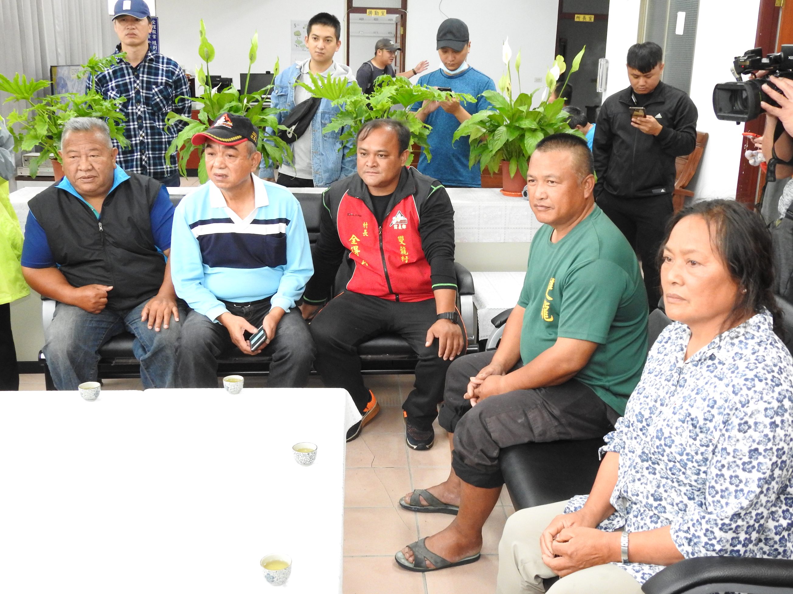 相關圖片2-雙龍七彩吊橋居民盼開放帶動繁榮  林縣長：尊重部落決定