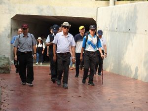 other image4-Hiking to Fight the Epidemic! Magistrate Lin Led Directors to “Hanlong Trail” and Encourages Citizens to Go Outdoors  May 13