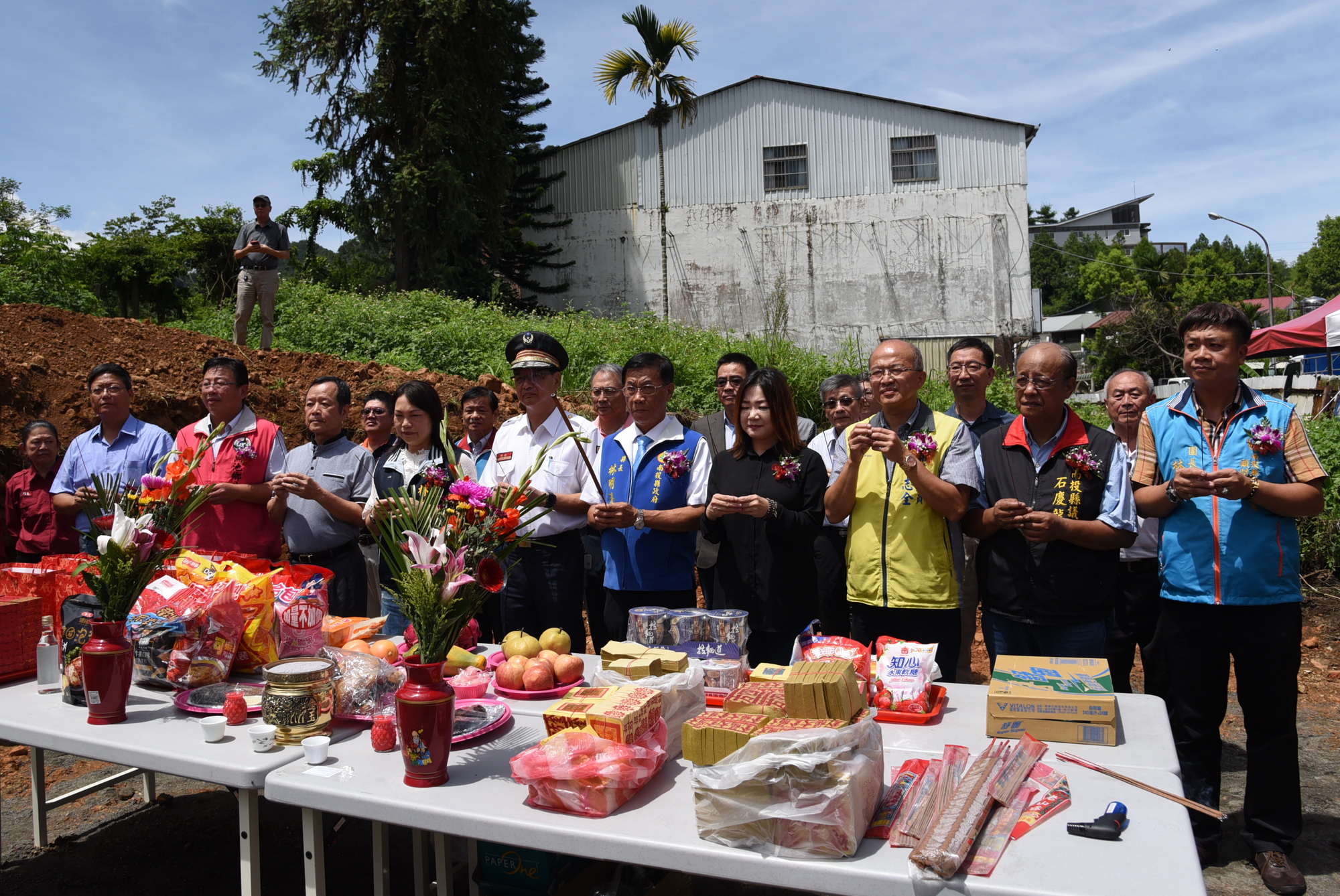 相關圖片1-林縣長主持魚池消防分隊新辦公廳庫動土典禮