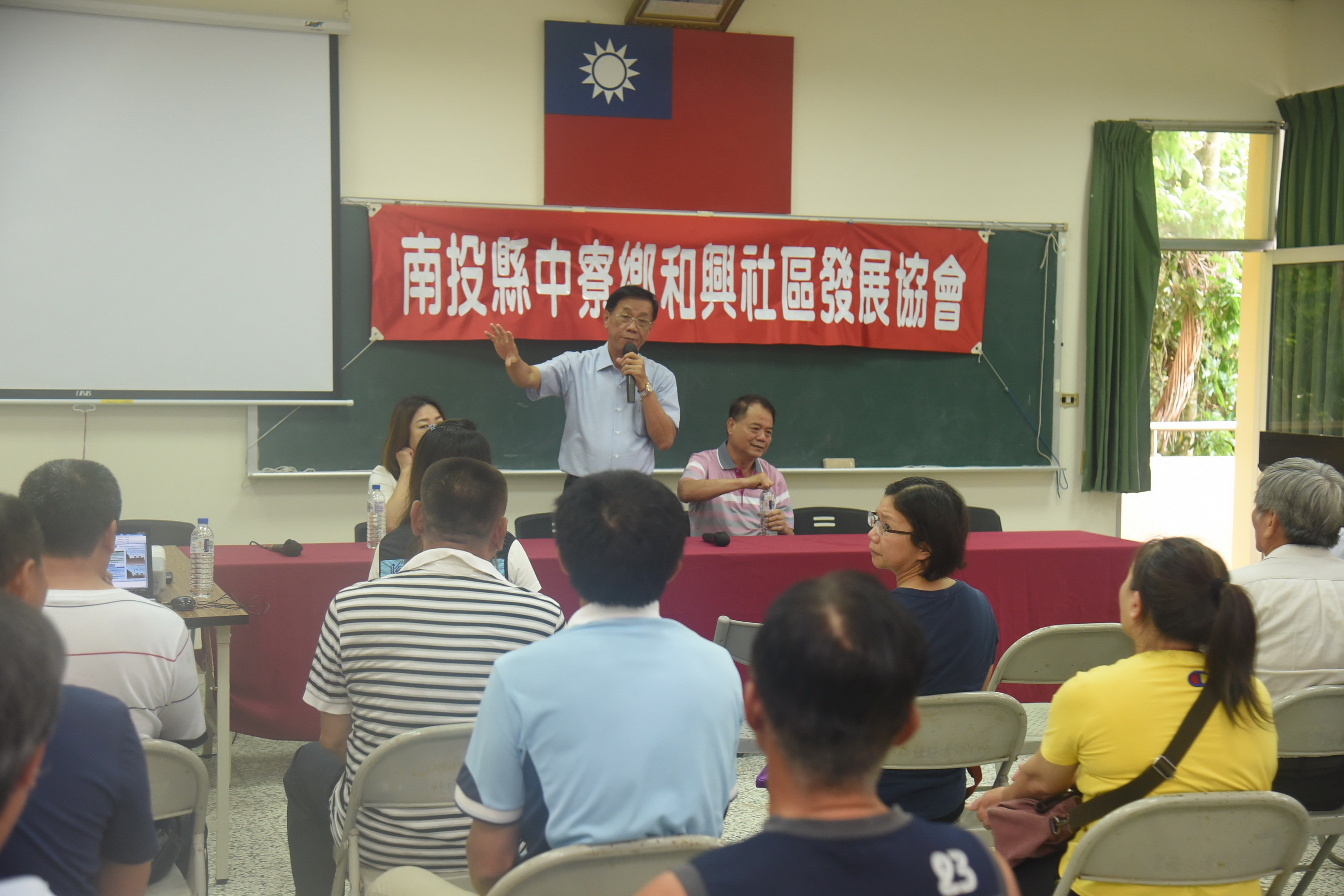 相關圖片1-投22線連接投26線道路拓寬有譜 林縣長盼鄉親配合早日落實