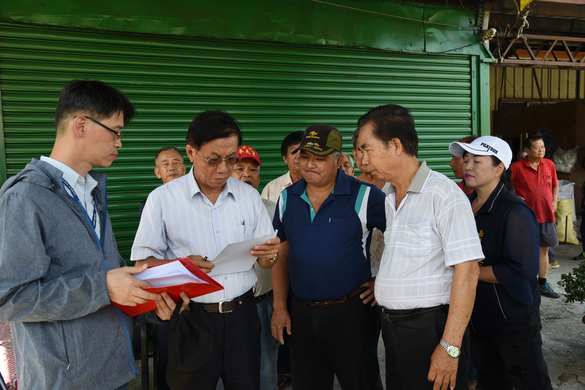 圖片-林縣長會勘國姓道路  改善九份二山觀光路網