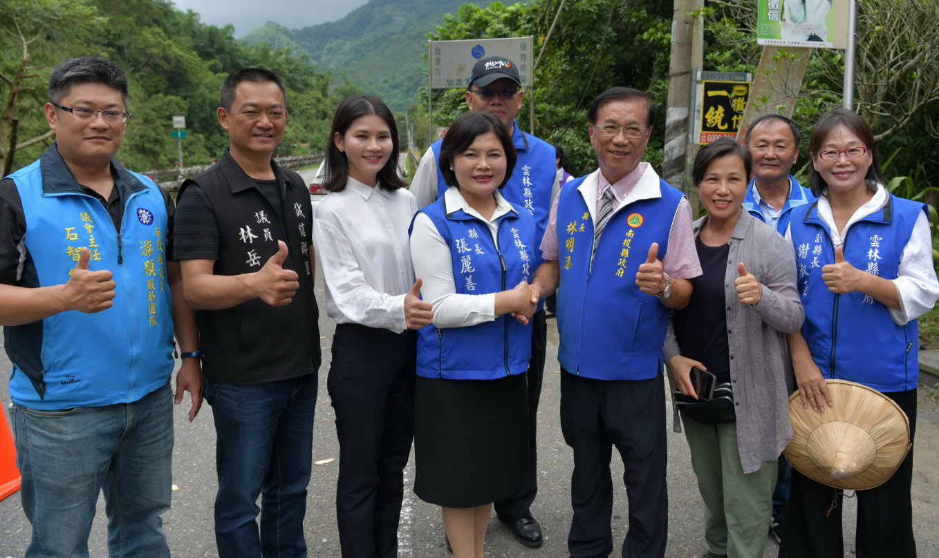 other image3-County Government Improves the Quality of County Freeway 149B to Promote the Tourism of Zhushan and Caoling  June 2