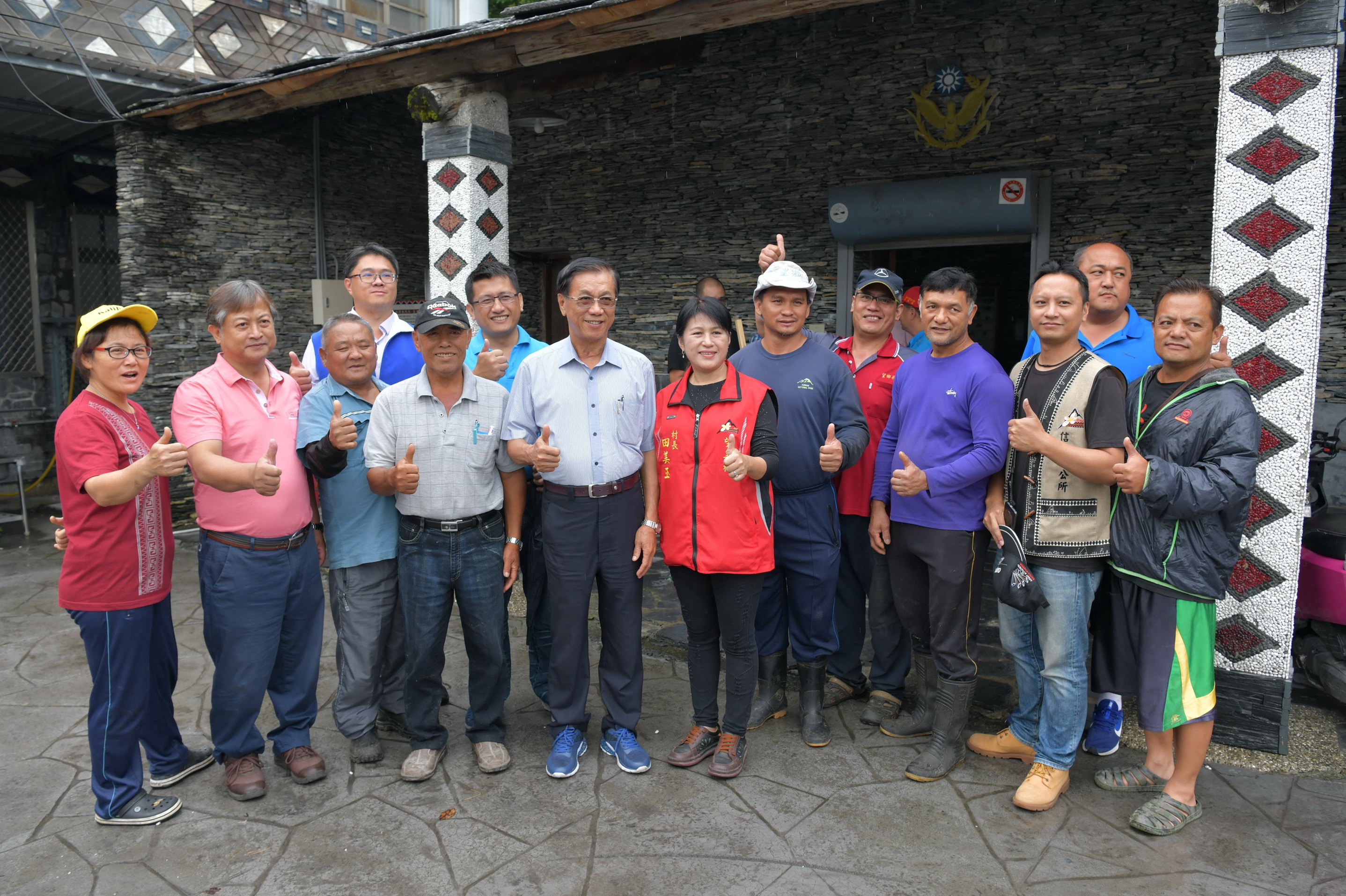 相關圖片4-縣府將花千餘萬　改善信義鄉道路及排水