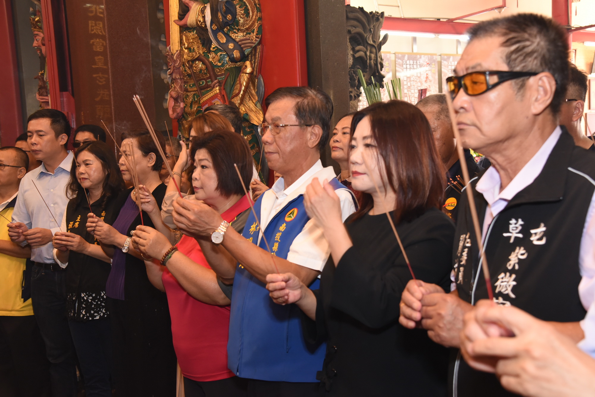 相關圖片1-福龍宮金尊開光安座  林縣長贈匾祝賀