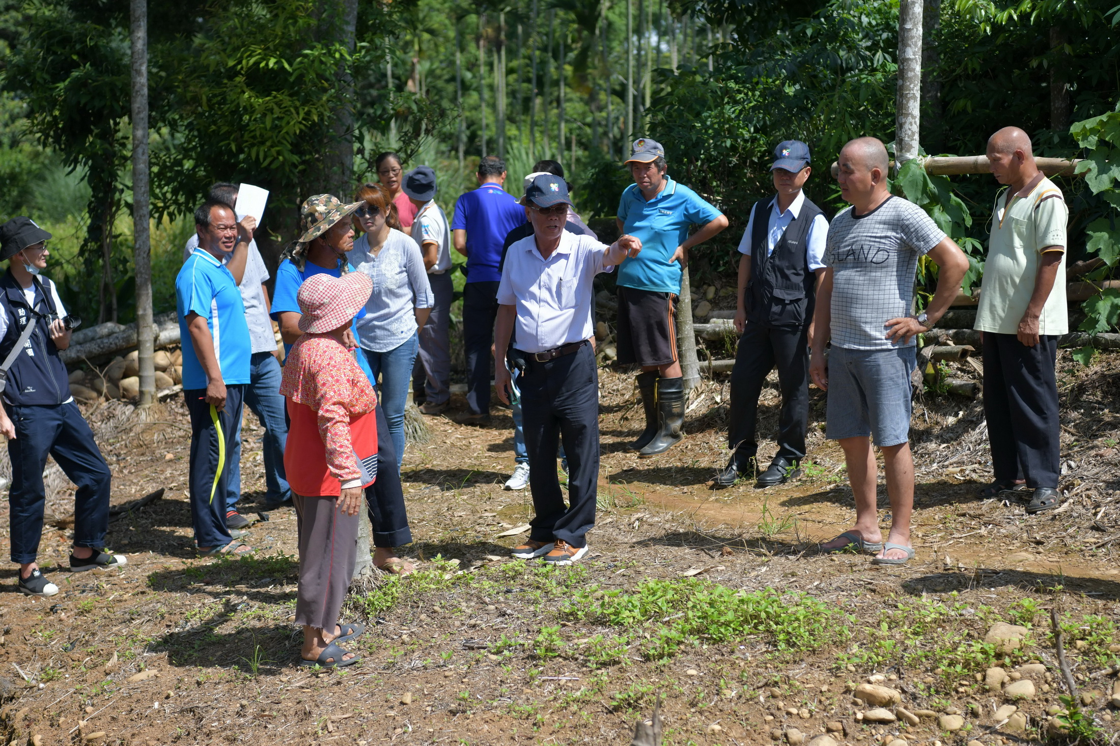 相關圖片1-縣府將投入300萬元　提升名間鄉農道路及野溪護岸品質