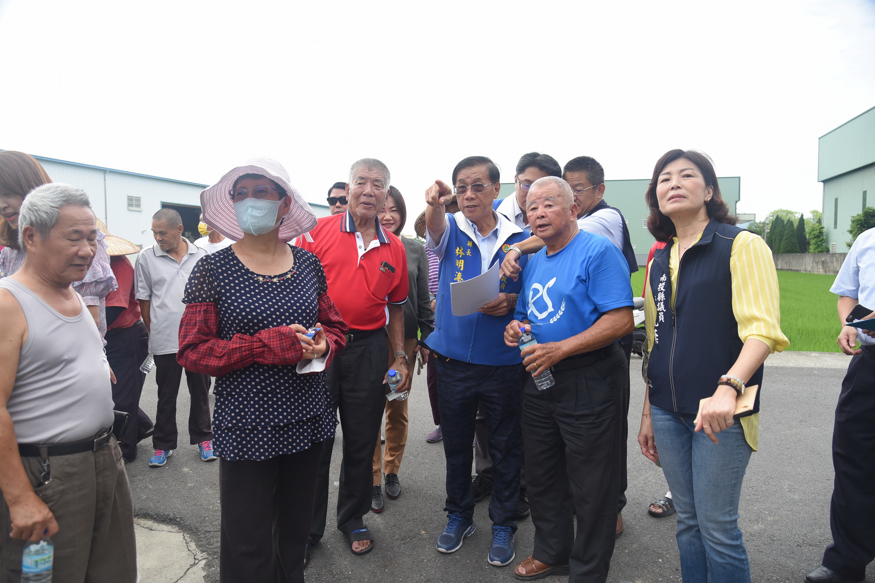 圖片-草屯農路年久失修安全堪虞 林縣長指示籌522萬元經費改善