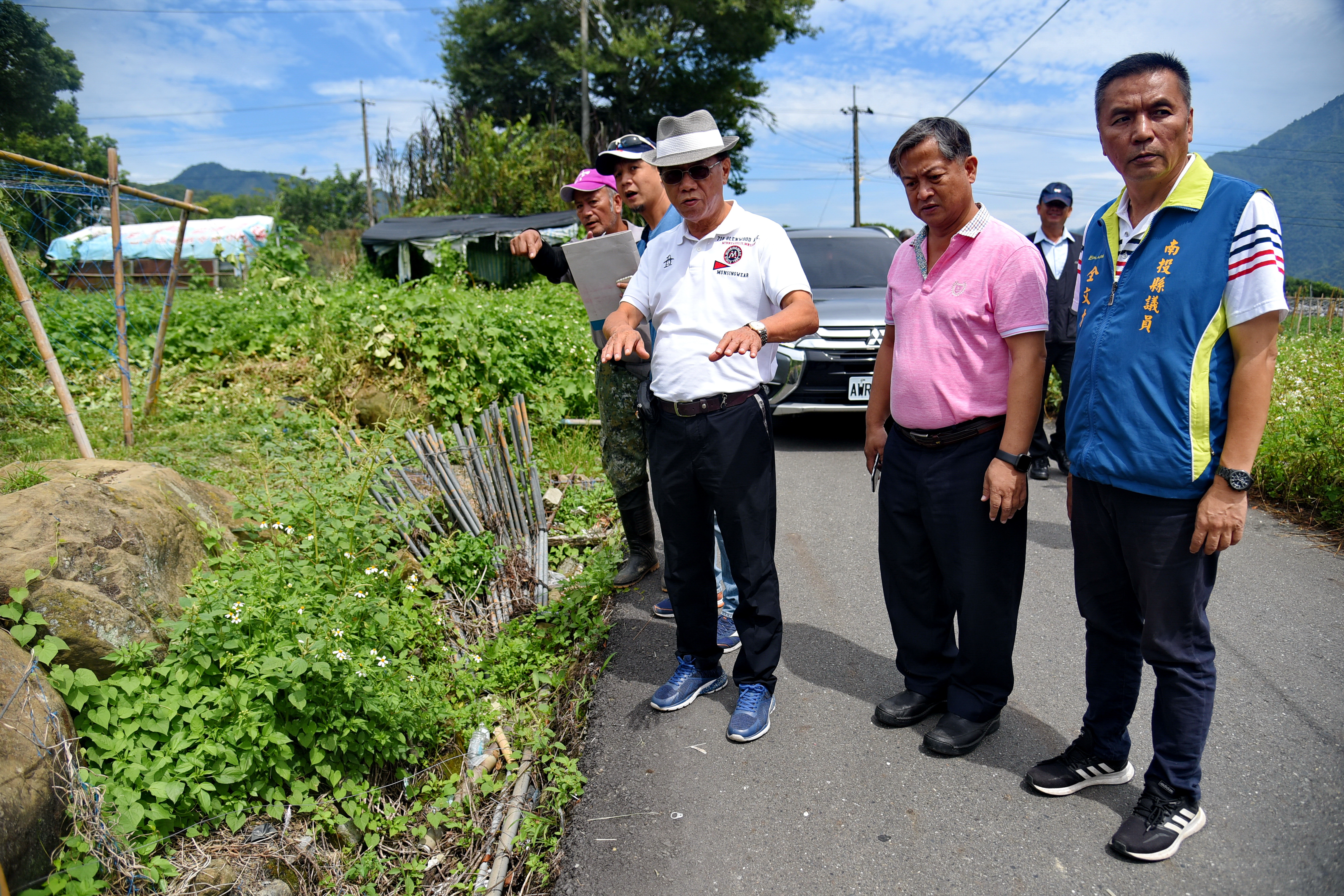 相關圖片2-水里上安及信義羅娜11處農水路待修 林縣長籌300萬元改善