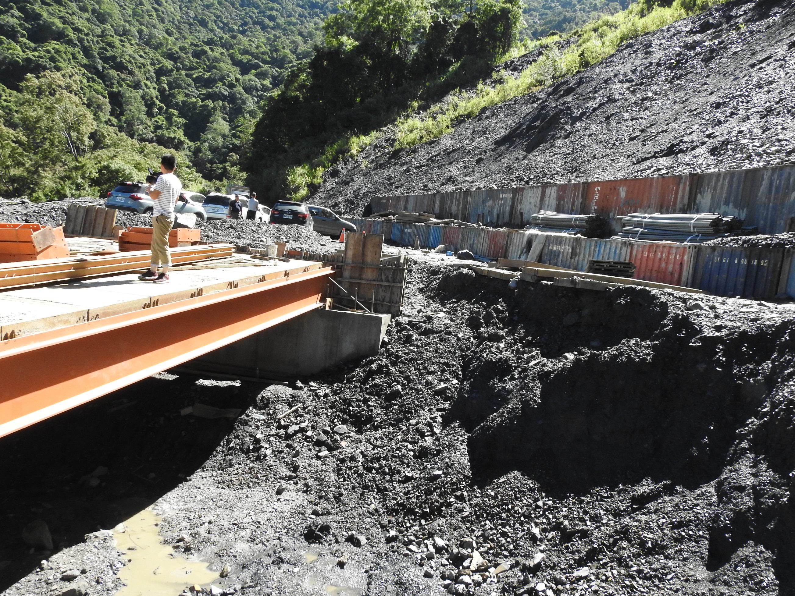 相關圖片2-仁愛後山部落所賴的投89線安全再進化 林縣長兼程全線實勘驗收成果