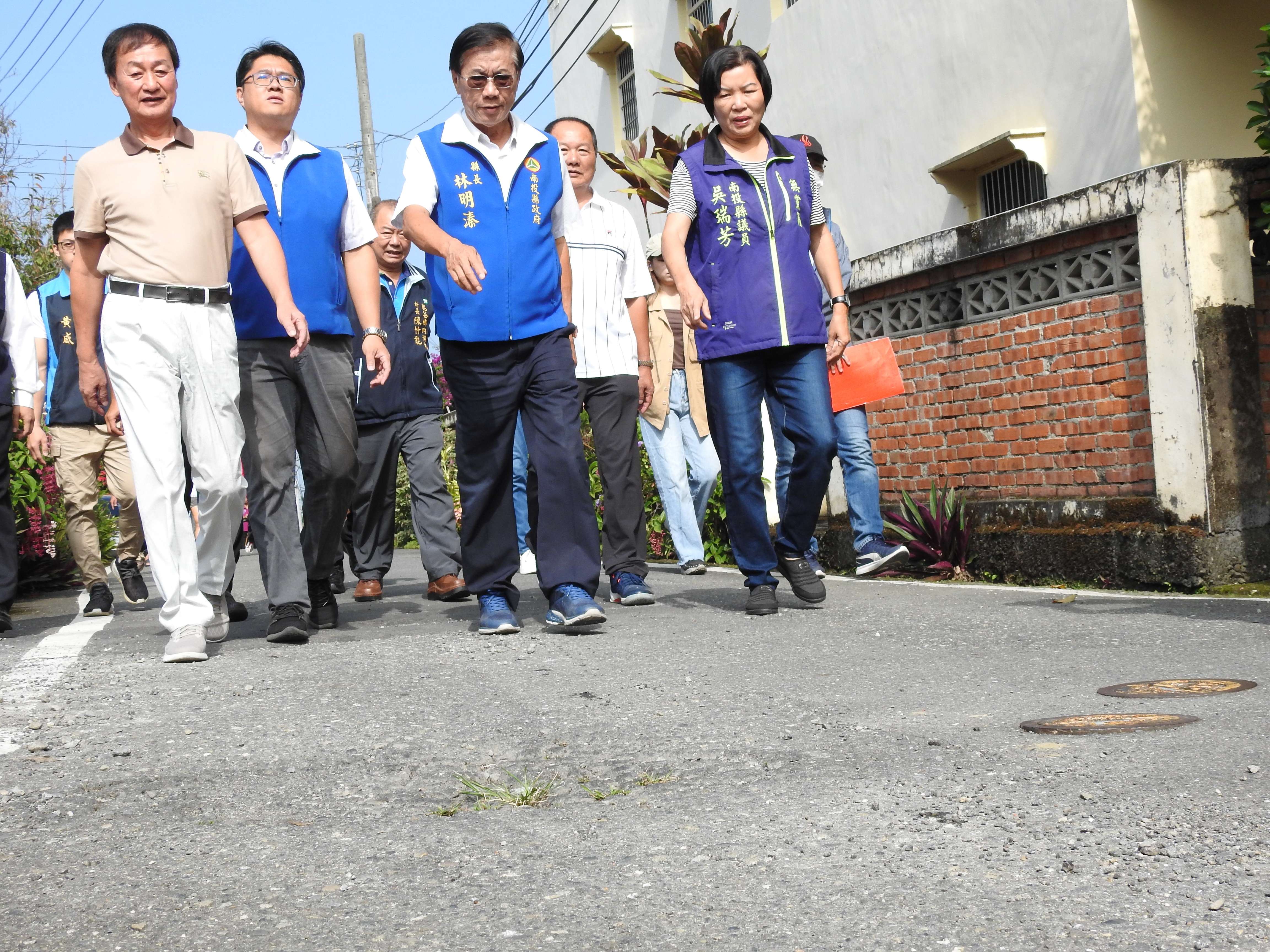 圖片-鹿谷鄉內湖廣興巷道、排水待改善 林縣長會勘加碼弭民瘼