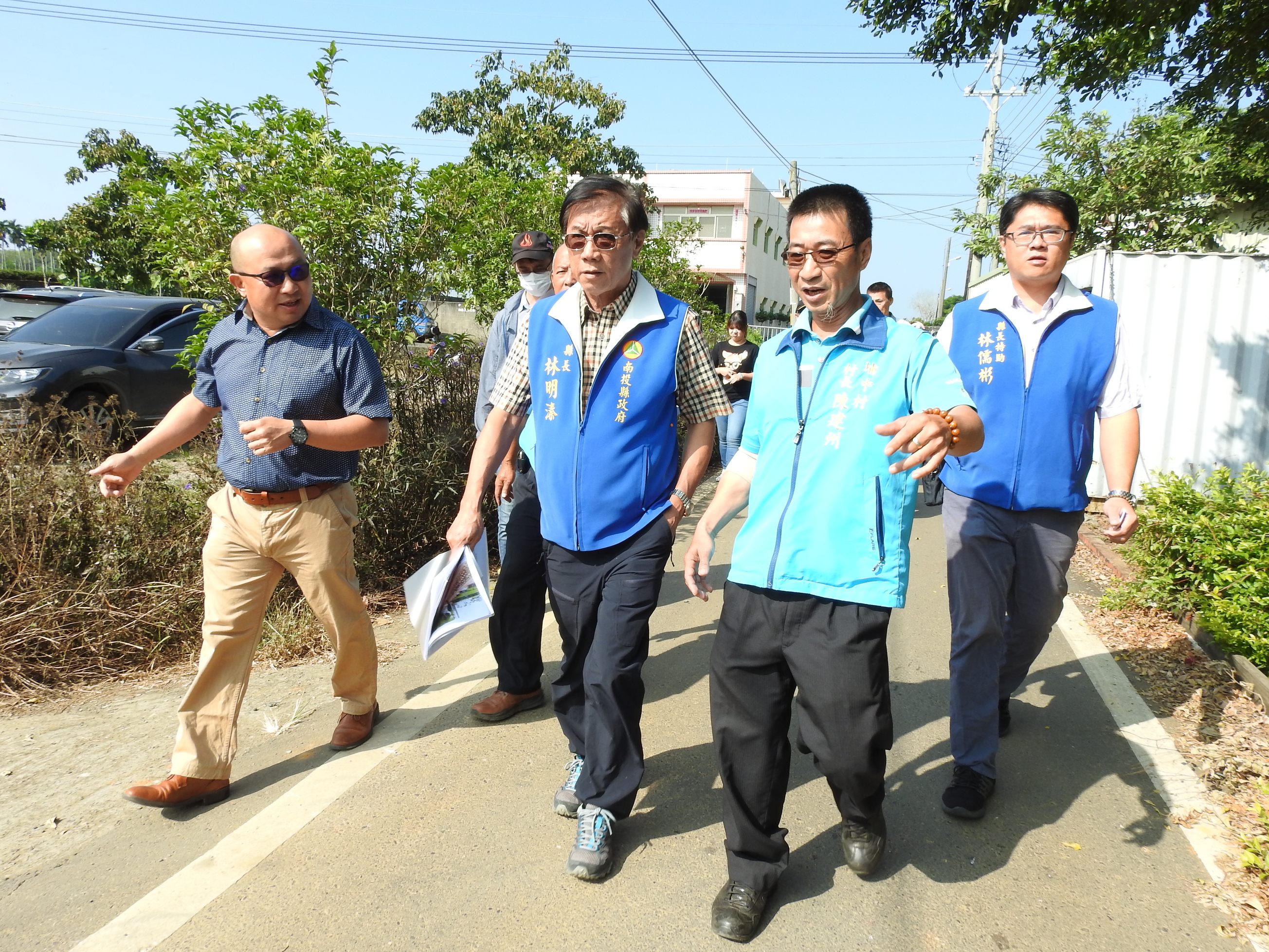 相關圖片2-名間鄉三村路面、排溝年久失修 林縣長會勘斥資逾650萬元改善