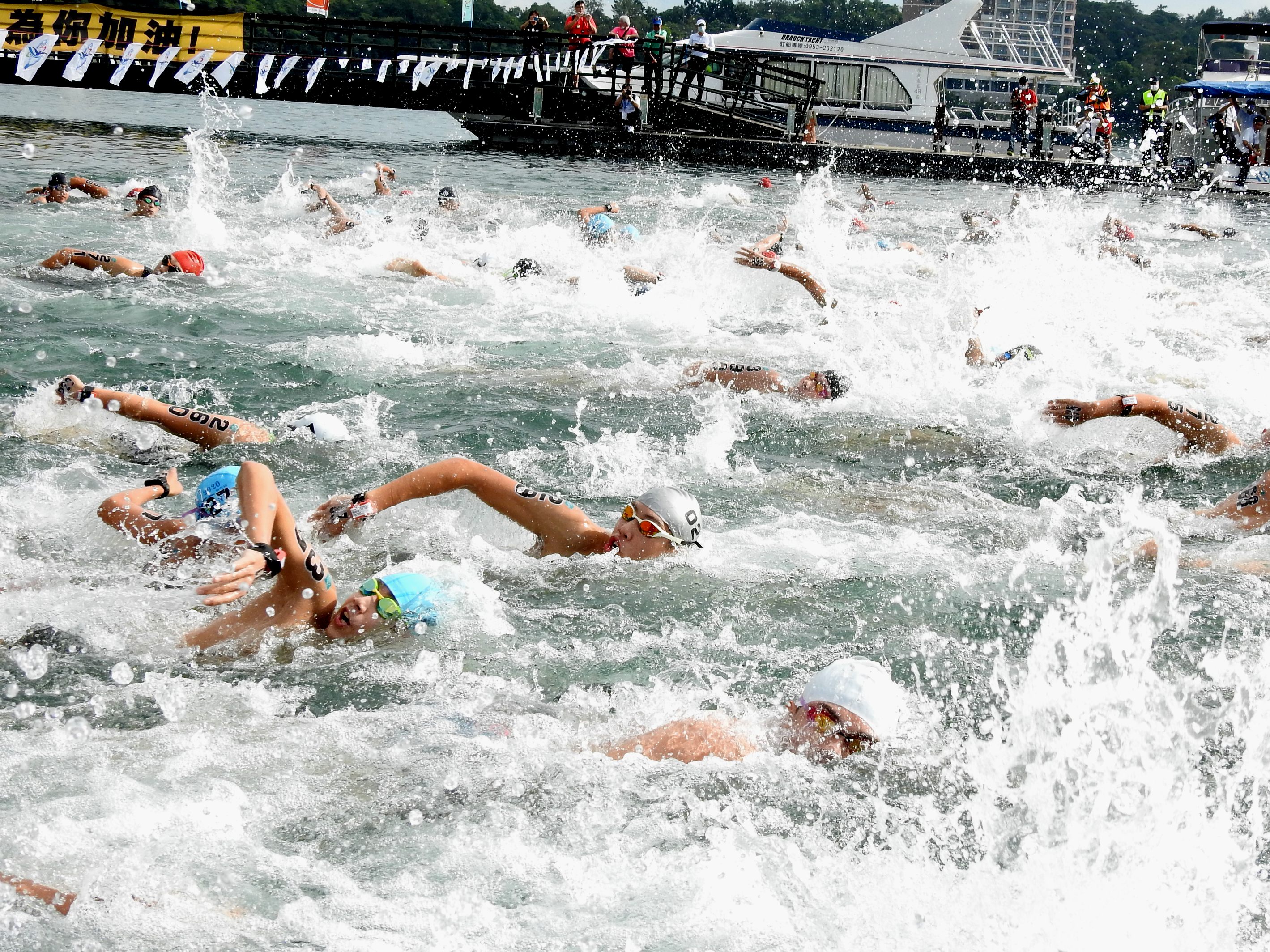 other image2-The 6th Sun Moon Lake Open Water Swimming Championships and the 1st “SUP” Stand-up Paddle Boarding Tournament begin September 26