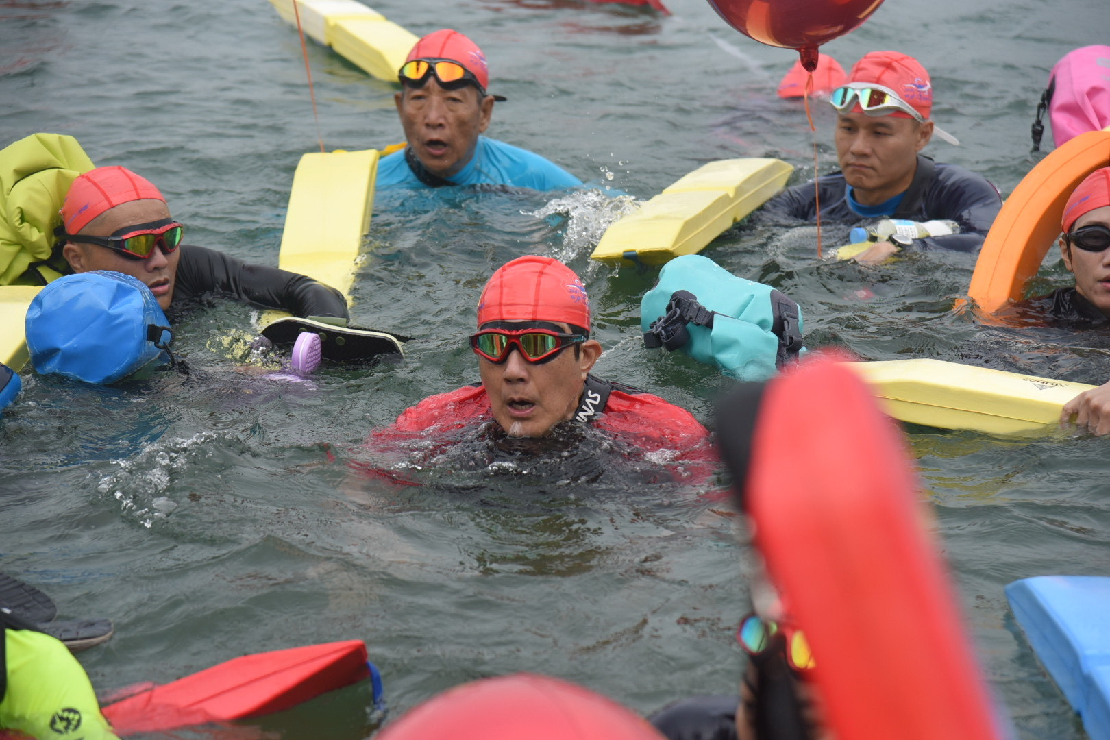 other image1-Implementing pandemic prevention with vigilance, Sun Moon Lake Swimming Carnival fights against the pandemic, September 27
