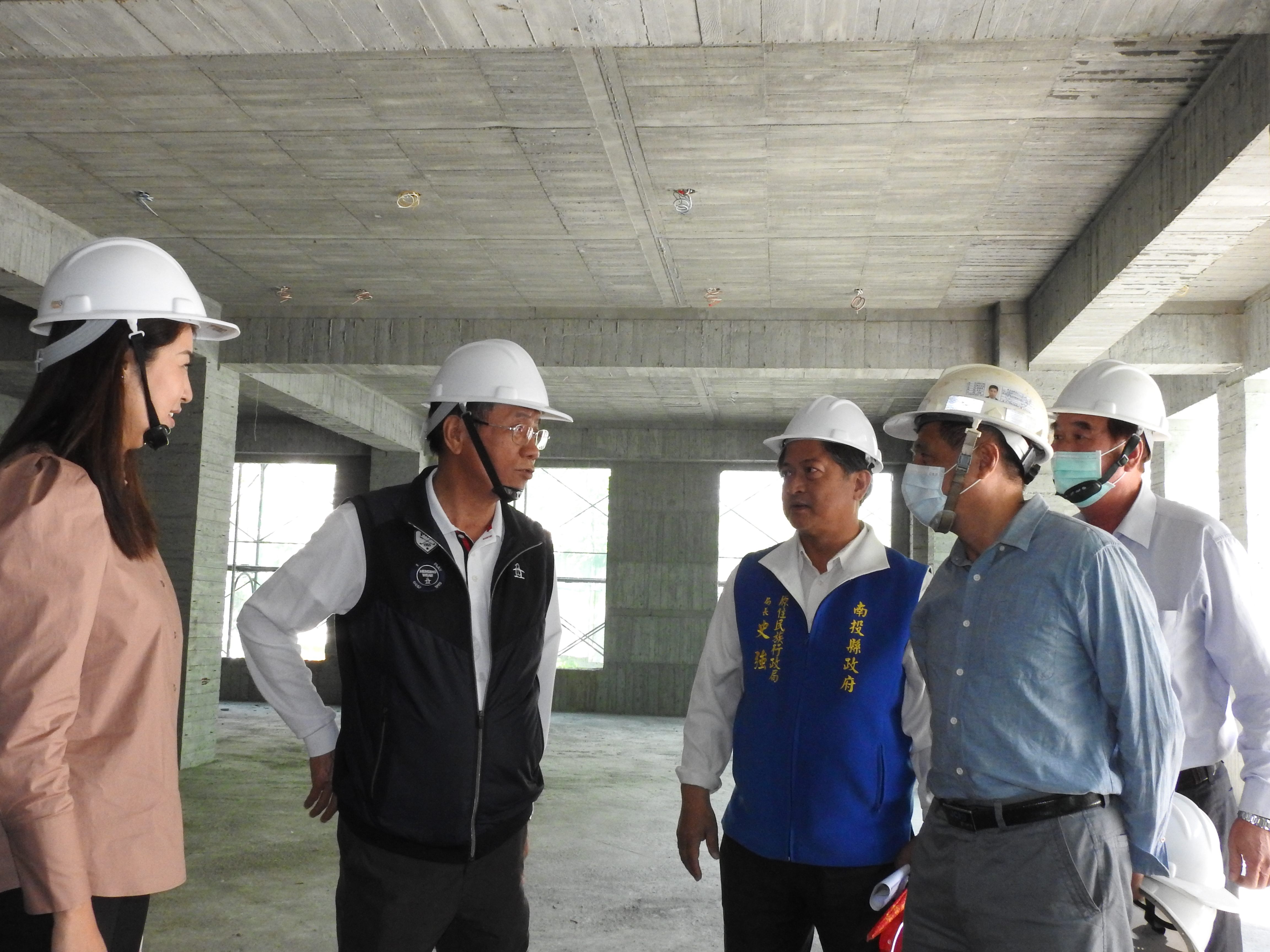 相關圖片1-信義老人活動日照中心進度超前 豐丘、新鄉兩村「簡水」有解