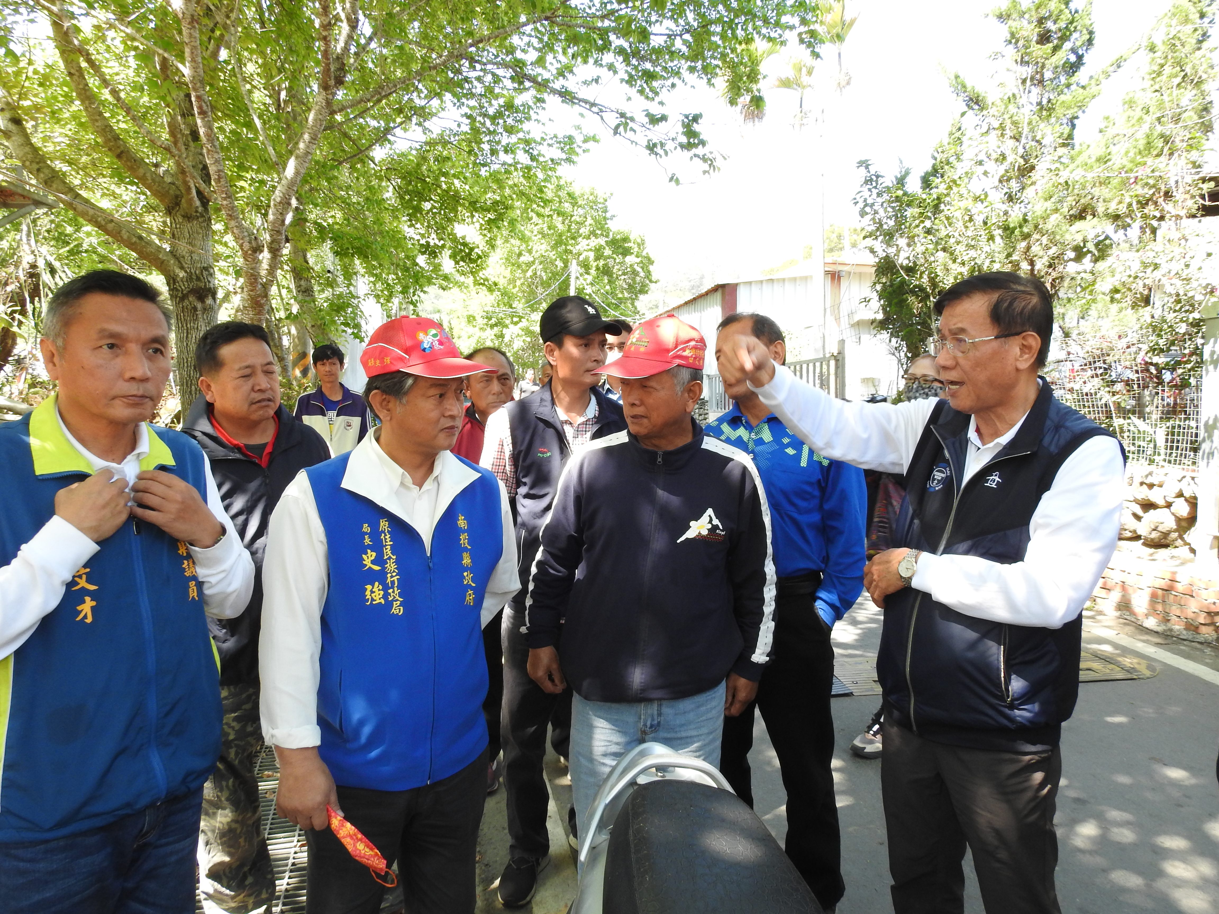 相關圖片4-信義老人活動日照中心進度超前 豐丘、新鄉兩村「簡水」有解