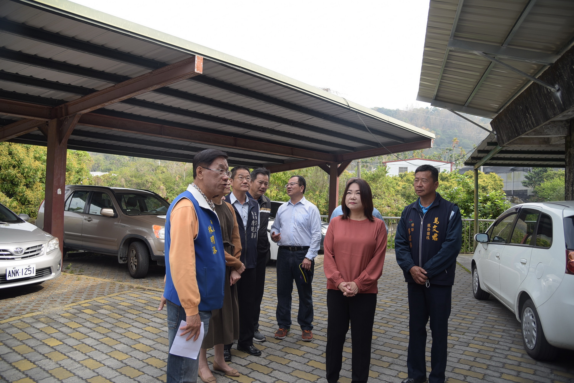 相關圖片4-坪頂、平林國小操場整建完成  林縣長「試跑驗收」