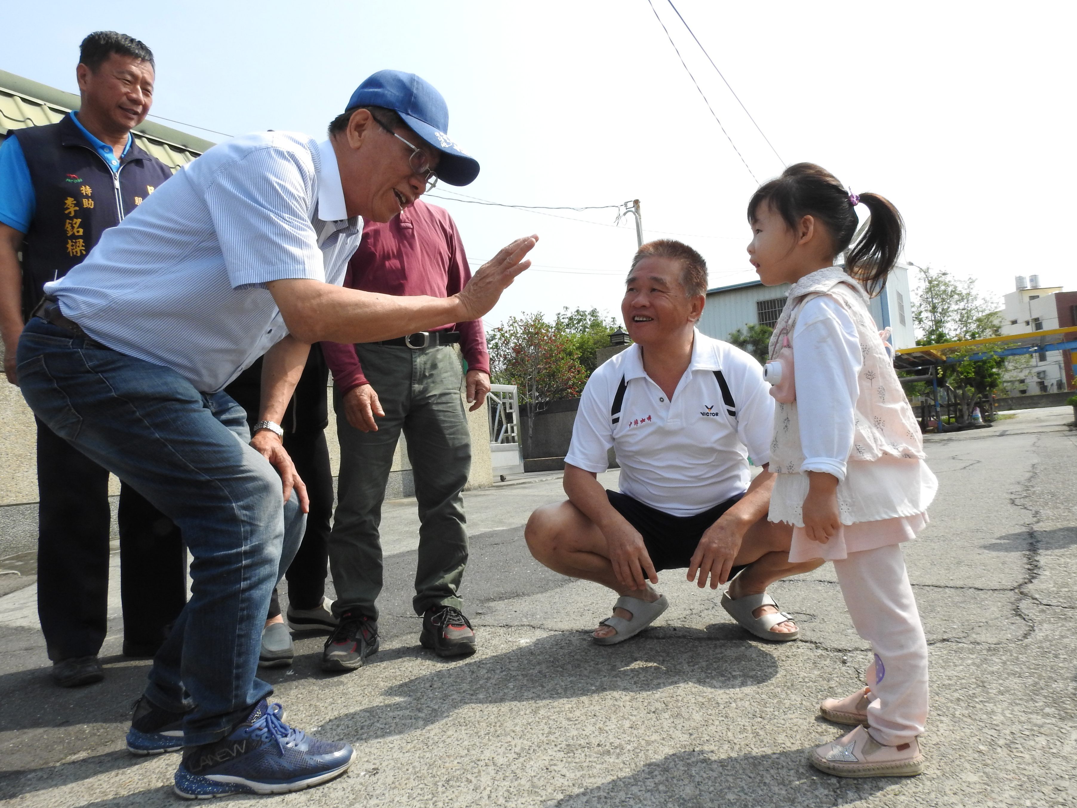圖片-草屯北投大排、中原巷道年久失修 林縣長會勘加碼改善