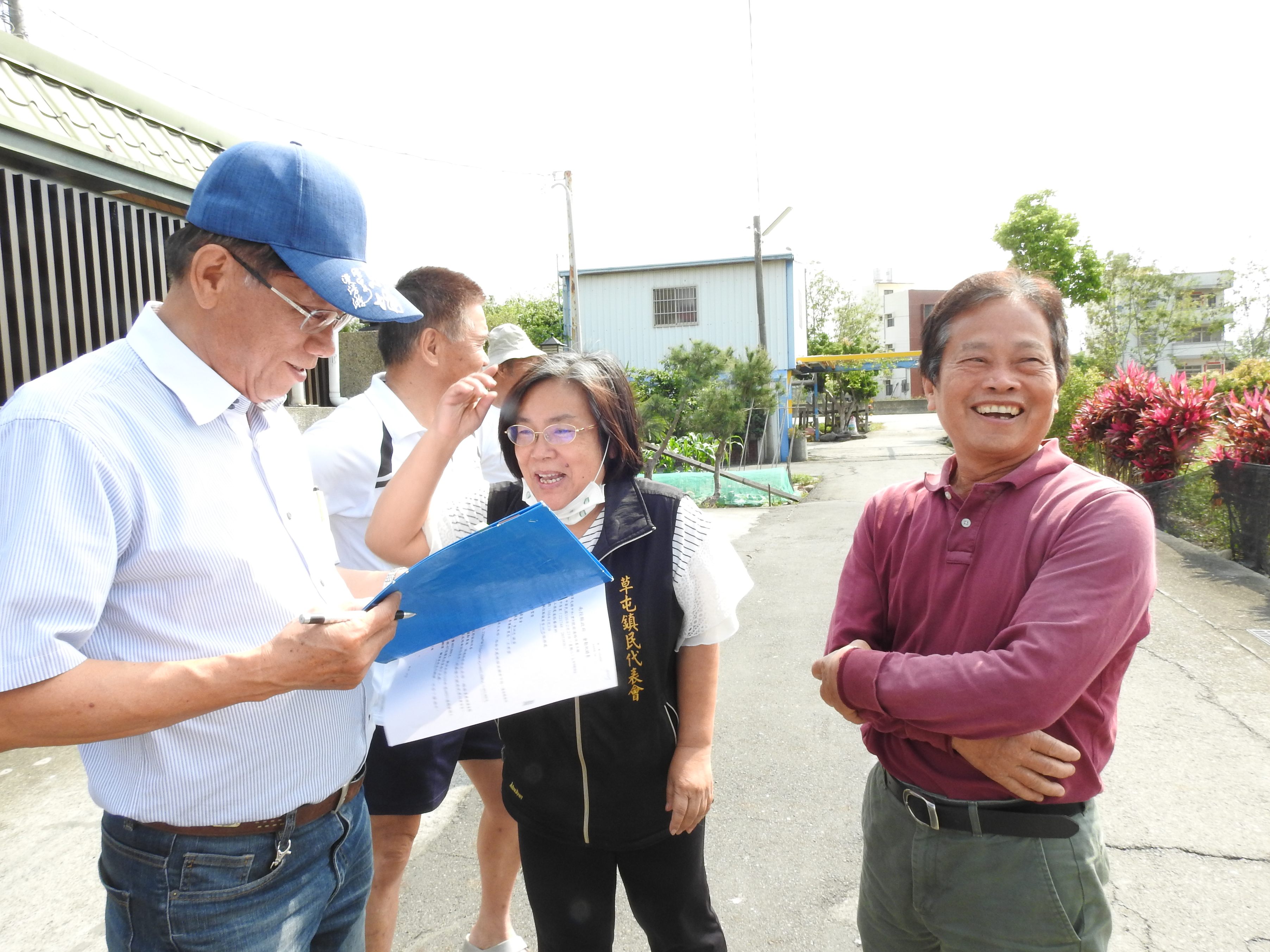 相關圖片3-草屯北投大排、中原巷道年久失修 林縣長會勘加碼改善