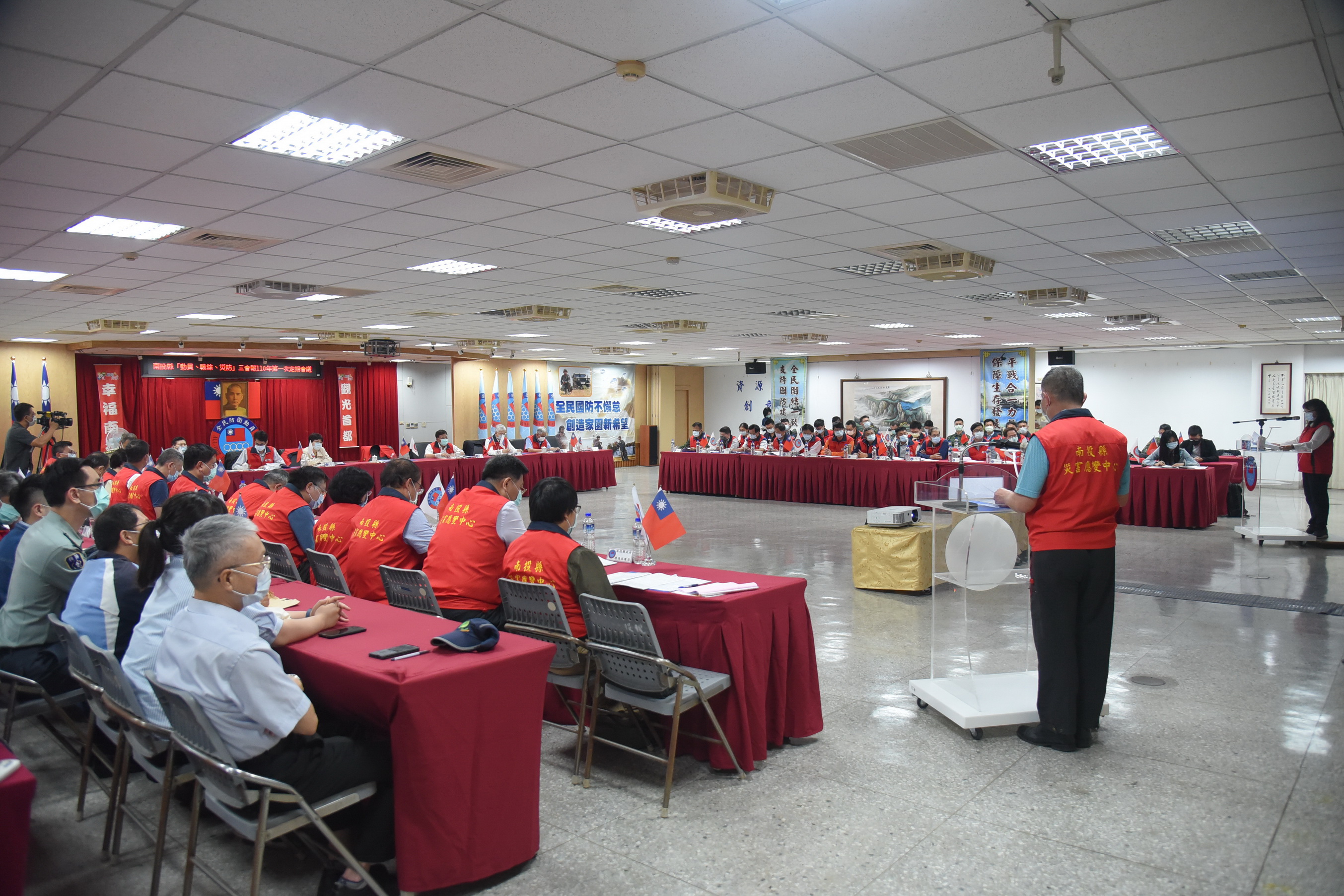 相關圖片3-縣府召開三合一會報 林縣長期許精進防救災能量