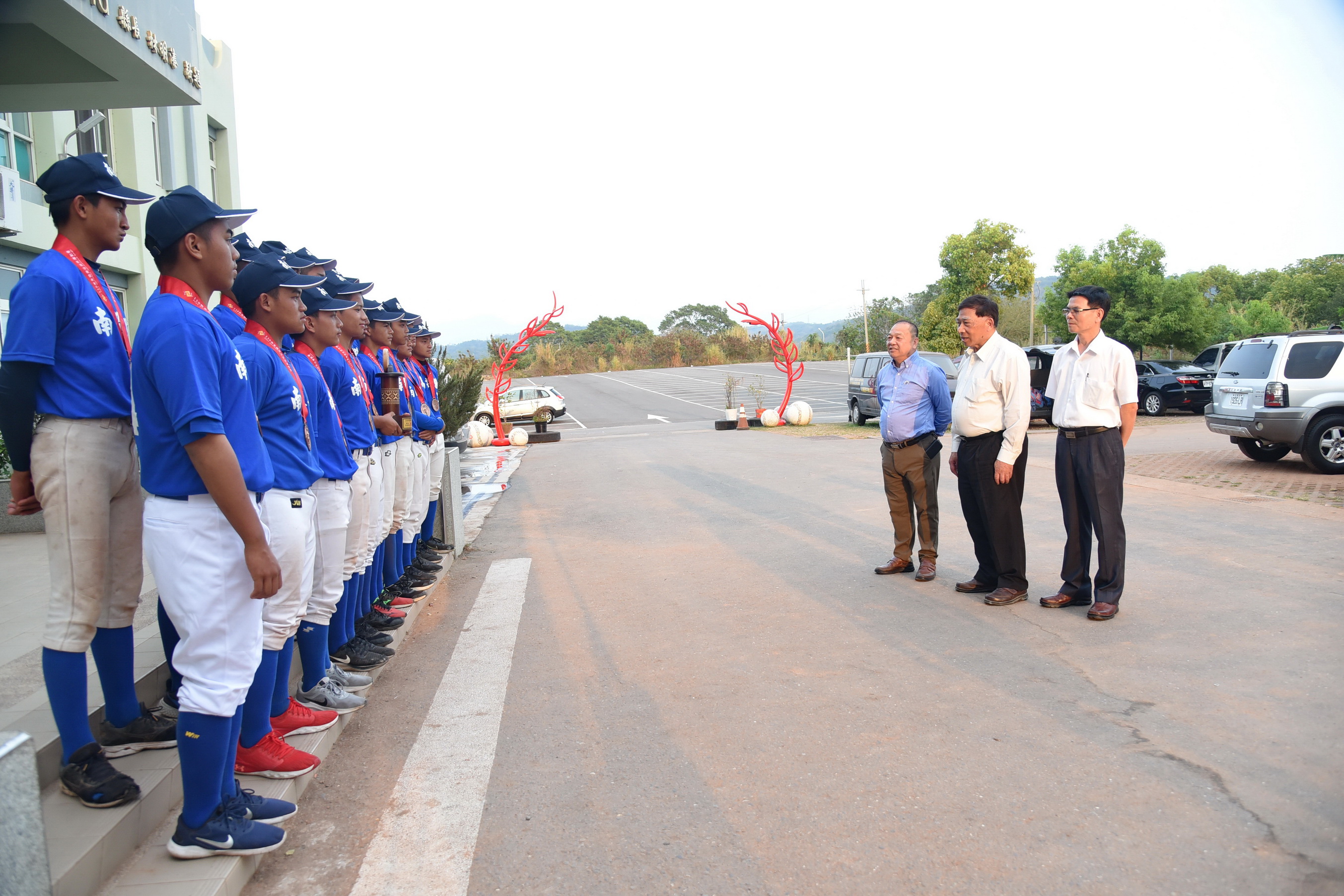 other image2-Nantou makes a triumphant return from the Indigenous Games Junior League Championships,  Deputy County Magistrate Chen gives commendations, March 19