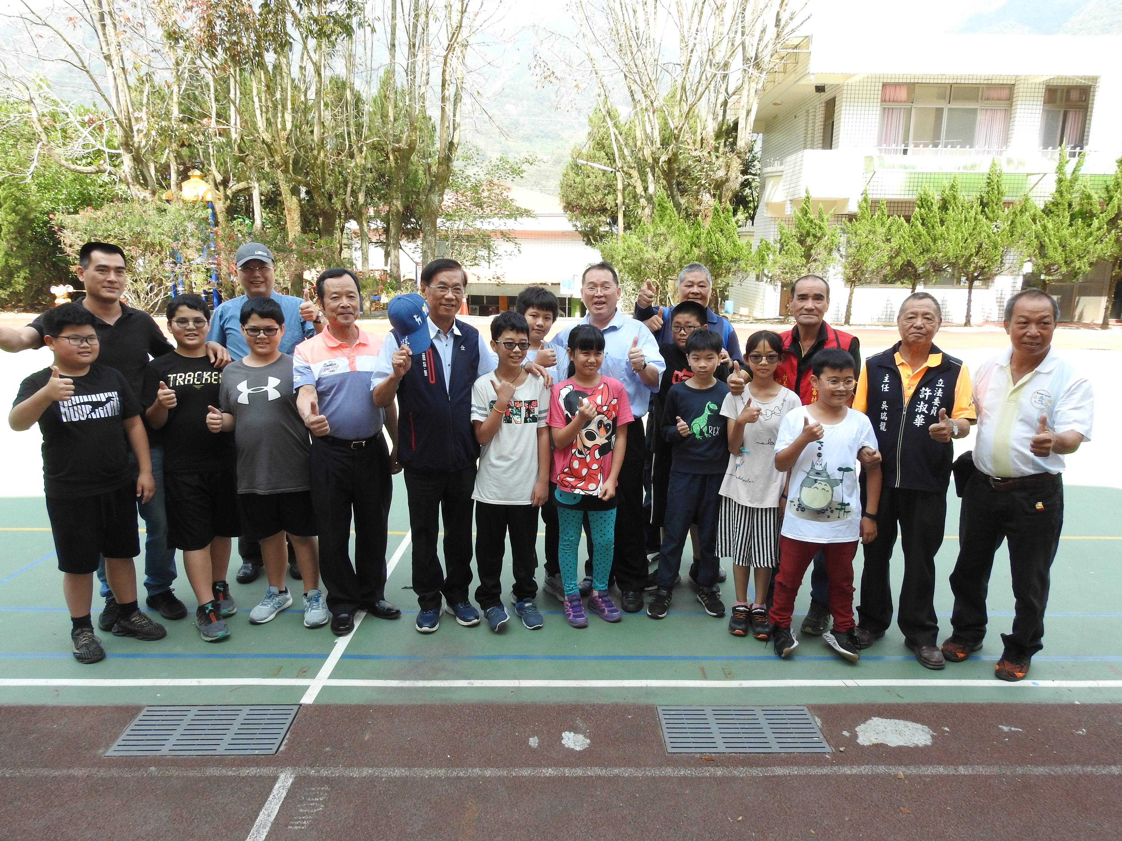 相關圖片4-改善水里信義三校體育環境 縣府力扛配合款爭取中央2千餘萬補助