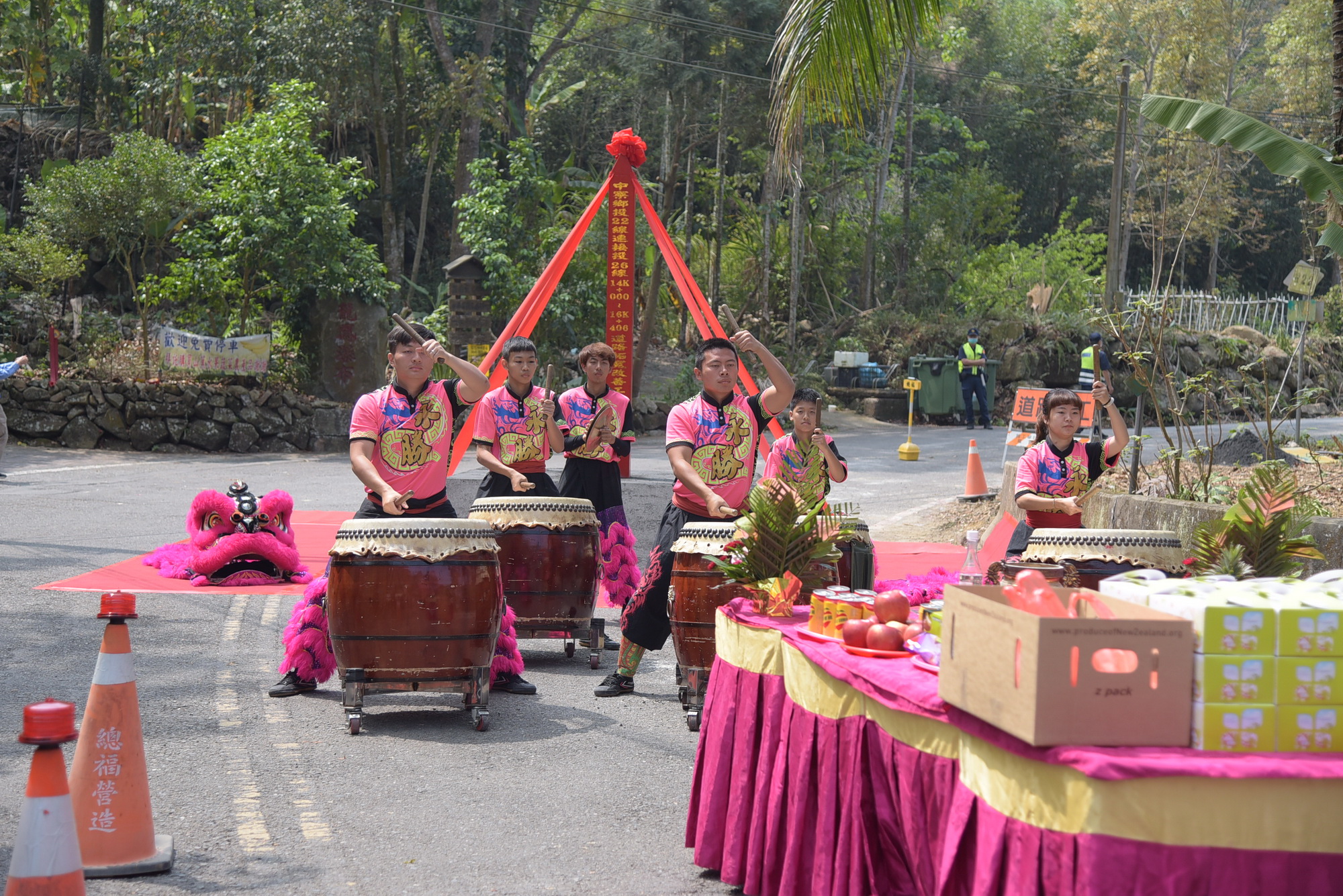 相關圖片1-中寮環鄉道路「最後一哩路」第一期拓寬工程動土