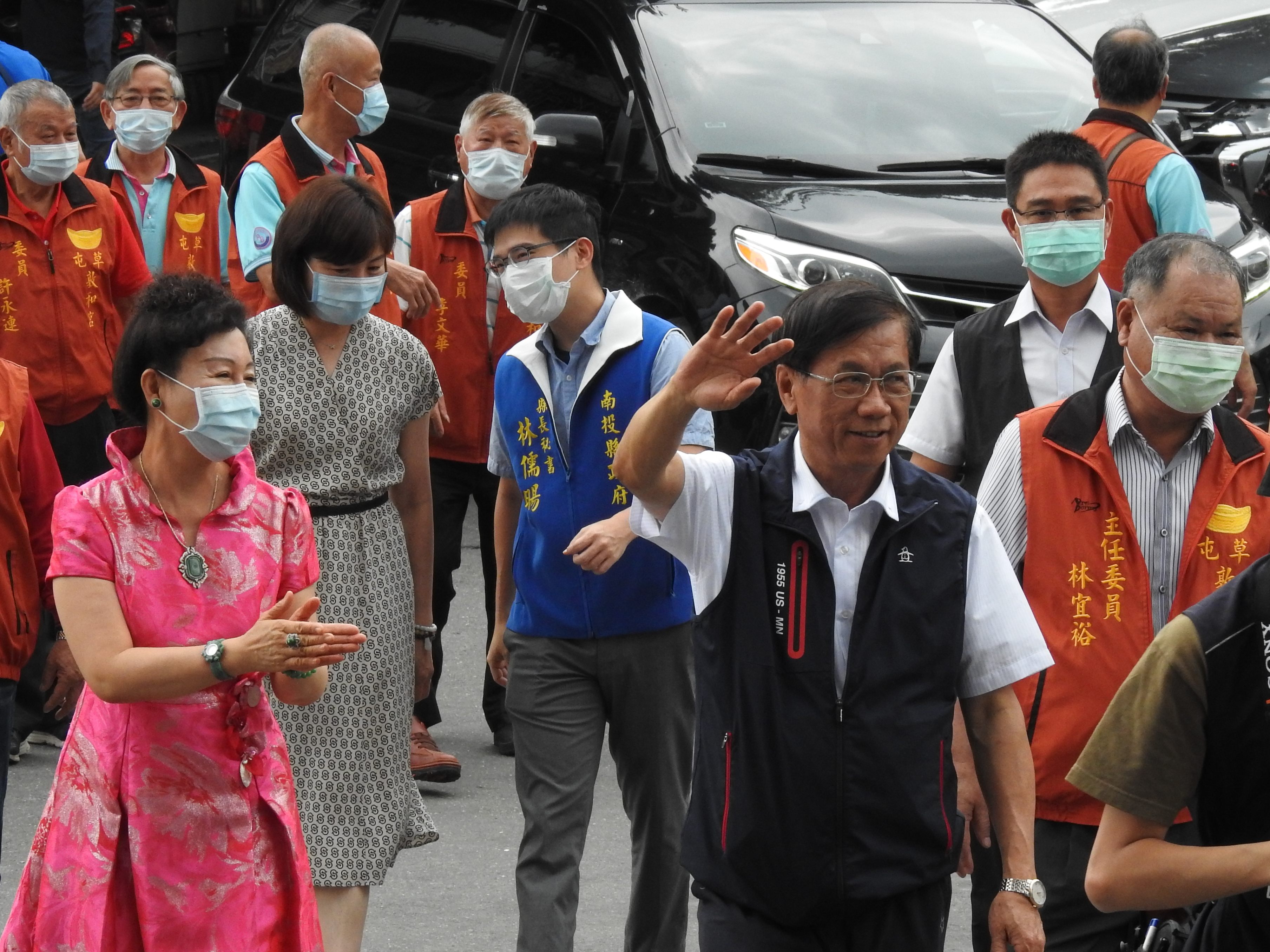 相關圖片4-林縣長向敦和宮財神爺趙天君祝壽祈求助降甘霖