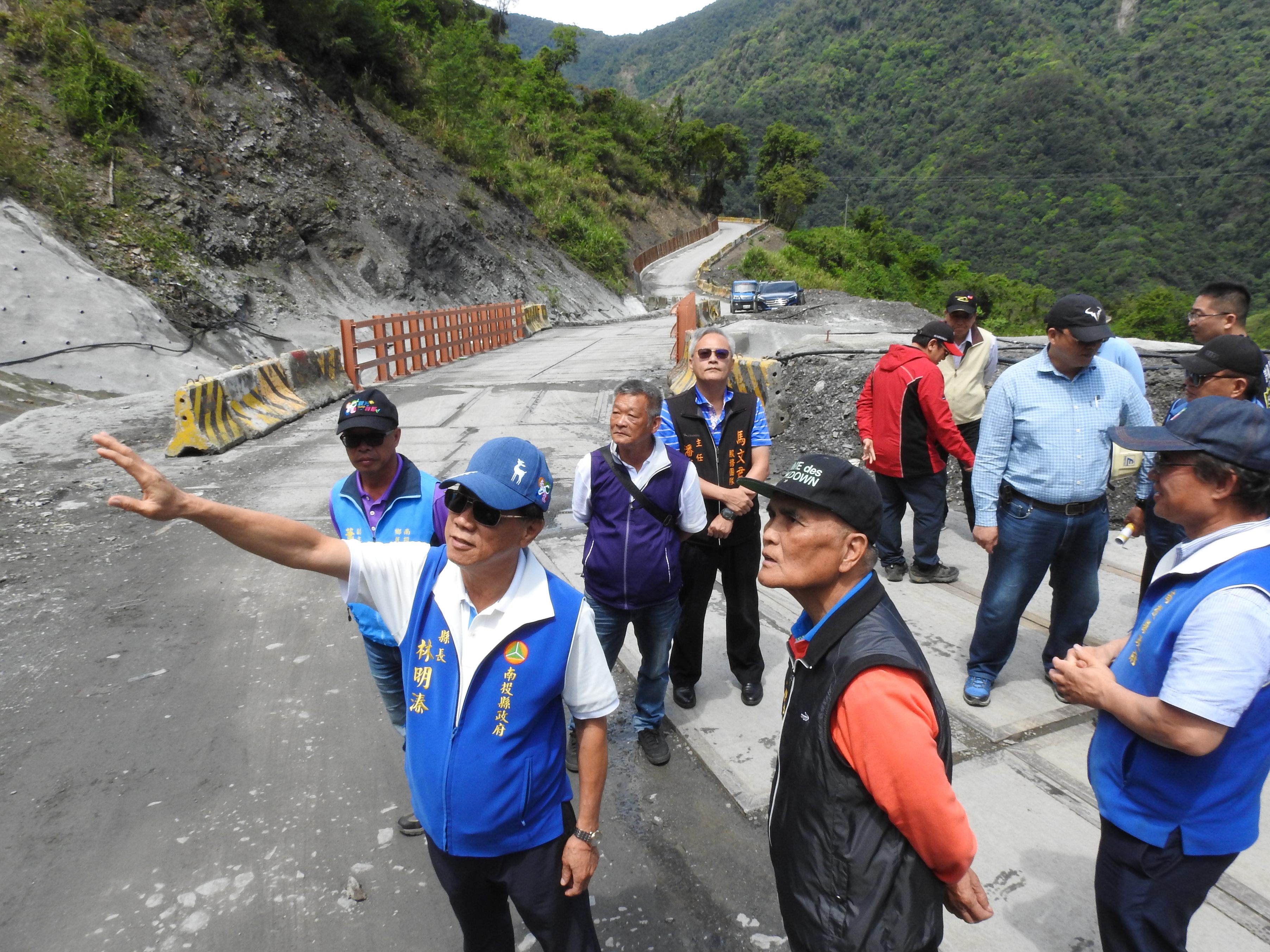 相關圖片3-投89線發祥明隧道進度超前 林縣長實勘力求消弭最爛路汙名