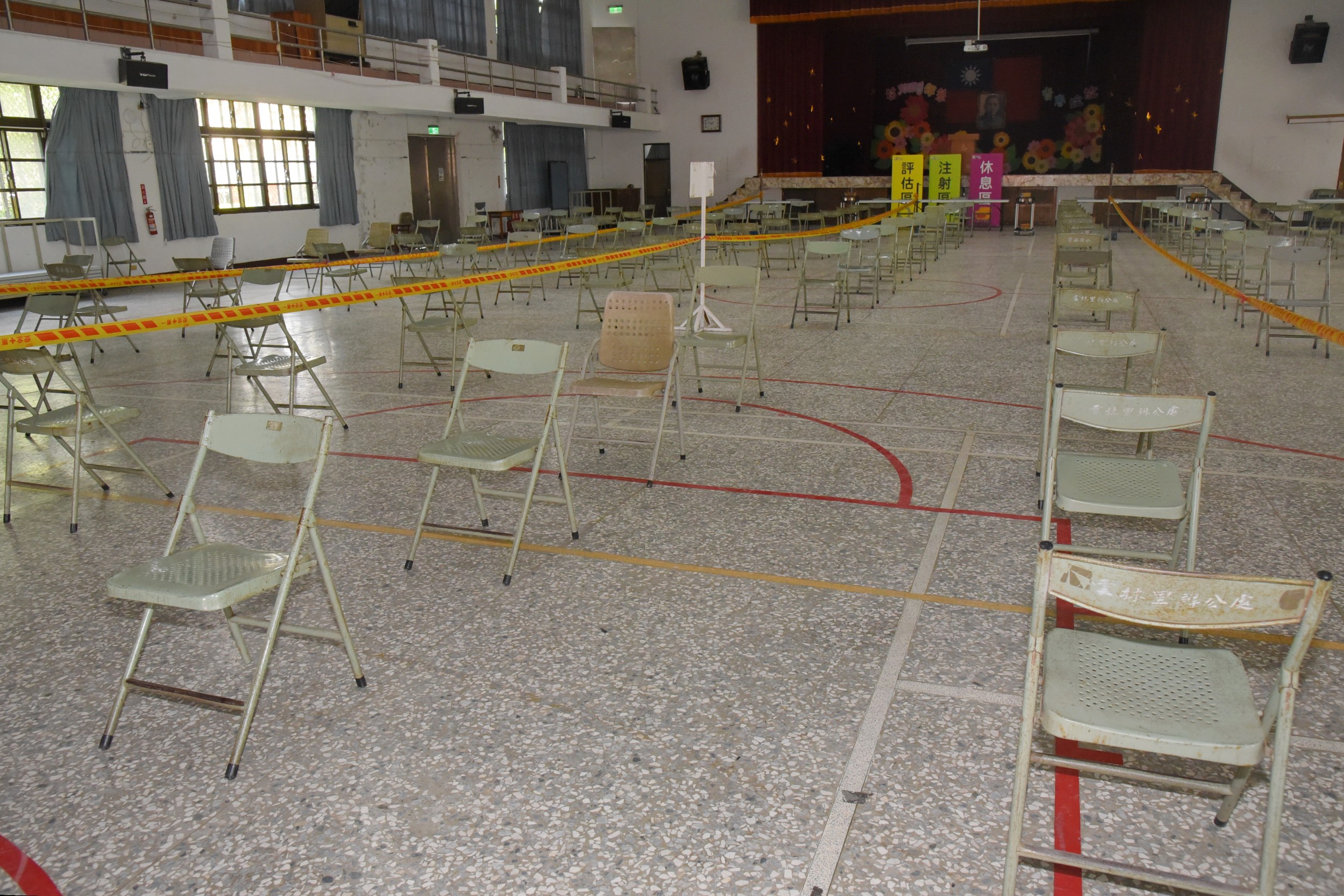 相關圖片1-五鄉鎮大型接種站16日開打   行動不便者提供長照車輛接送服務