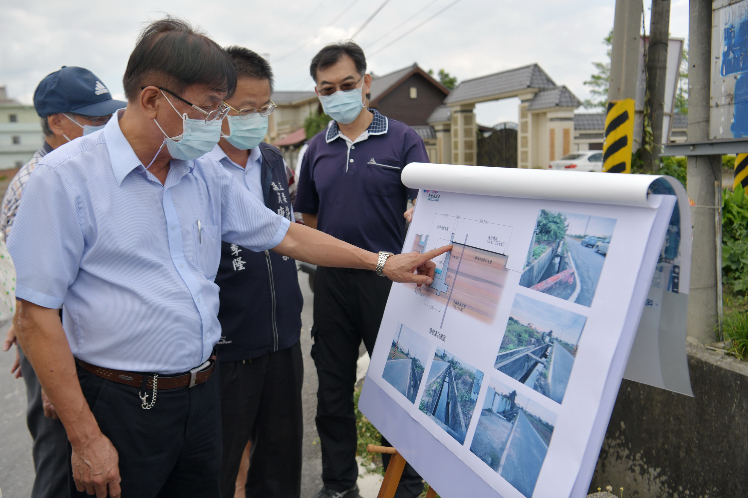 相關圖片1-縣府投入250萬改善南勢排水護岸　維護農民安全