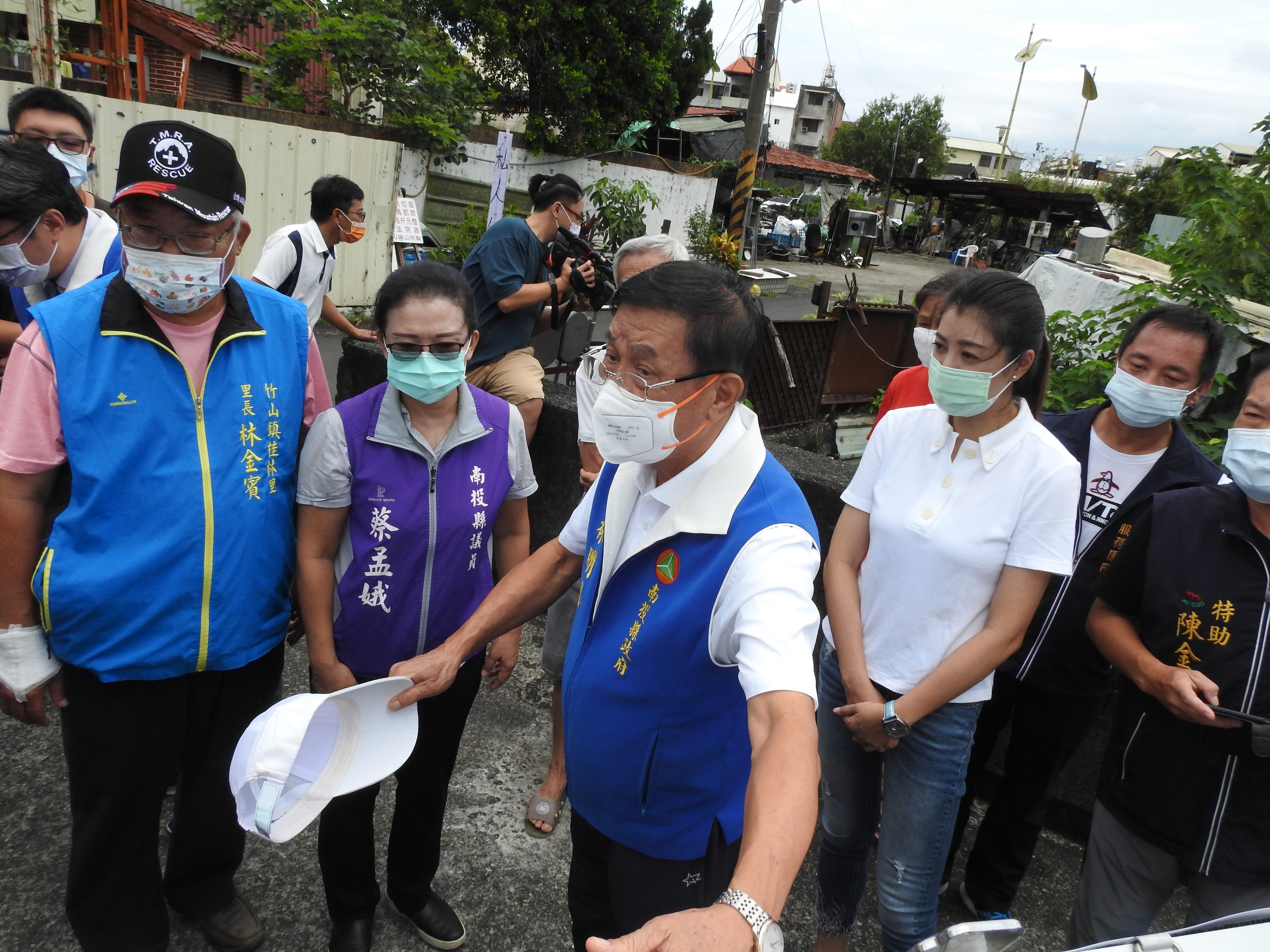 相關圖片2-竹山道路排溝待改善 林縣長會勘有解還加碼