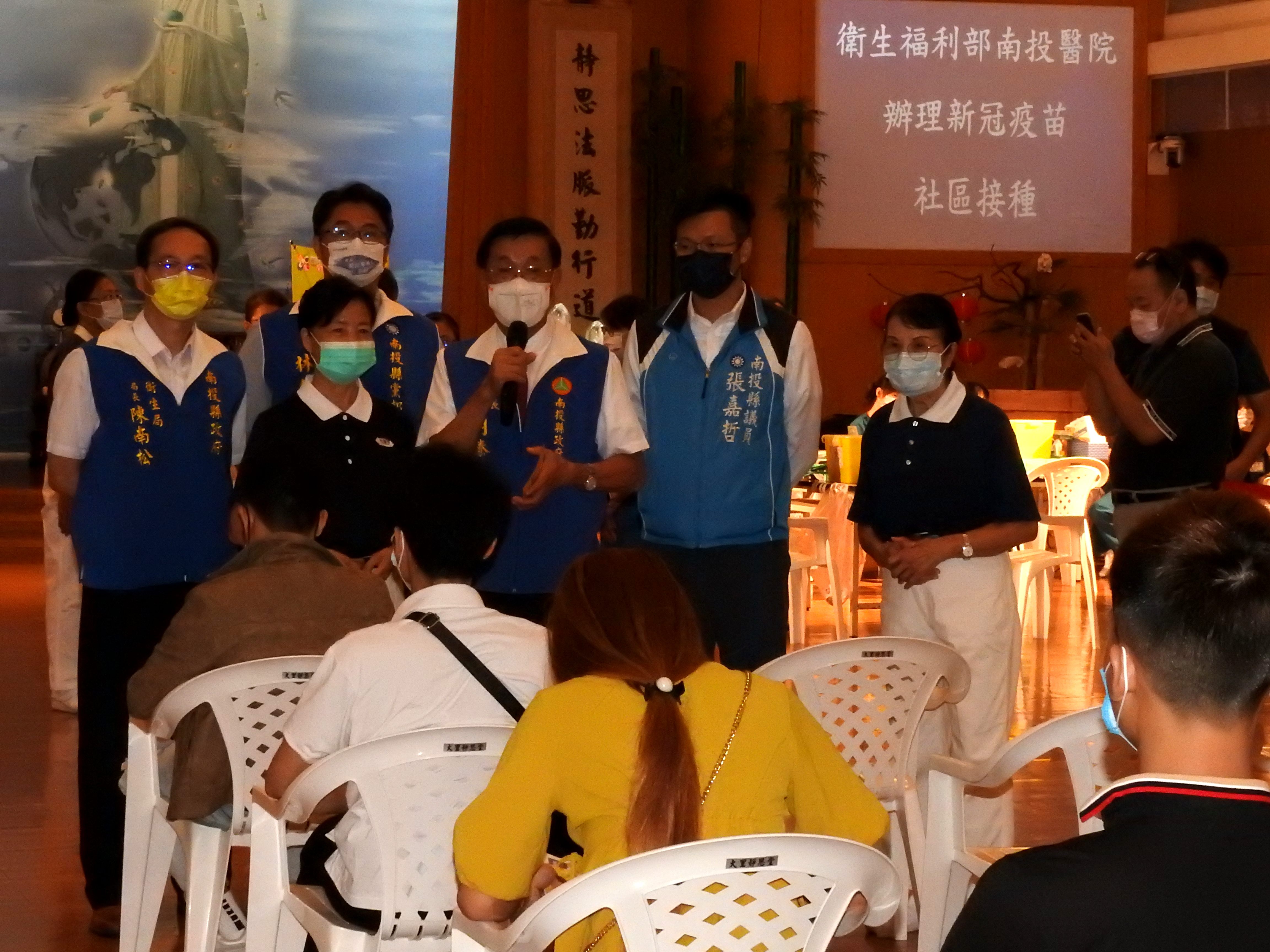 other image4-Nantou Vaccination achieved Two Targets, County Mayor Lin gratefully receives 1st Dose, November 2nd