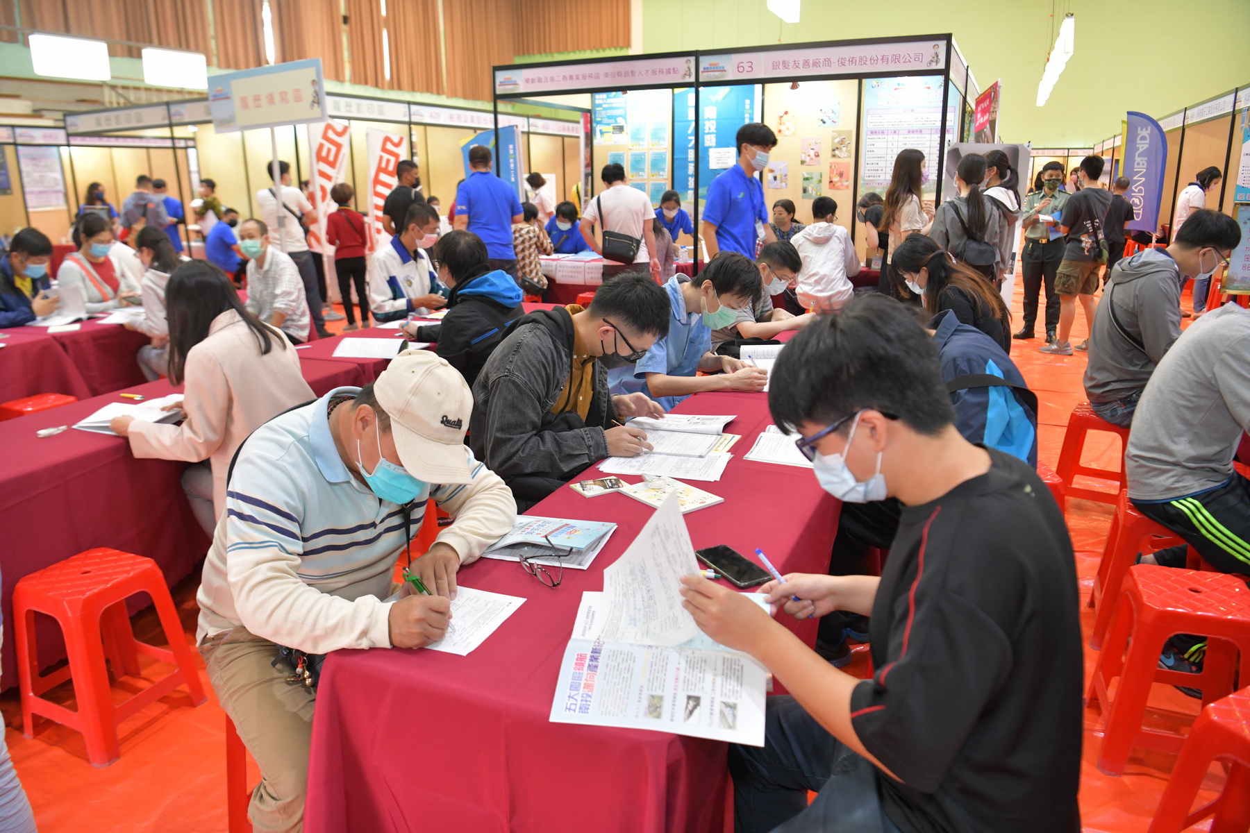 other image1-Nantou Employment Fair has begun at Caotun, offering 2,000 Job Opportunities ,November 20th