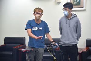 other image3-Deputy County Magistrate Chen praises Lin Ming-Chang, Wu Chun-Hsien and Chen Yu-Lin for winning the silver medal at the iENA, January 10