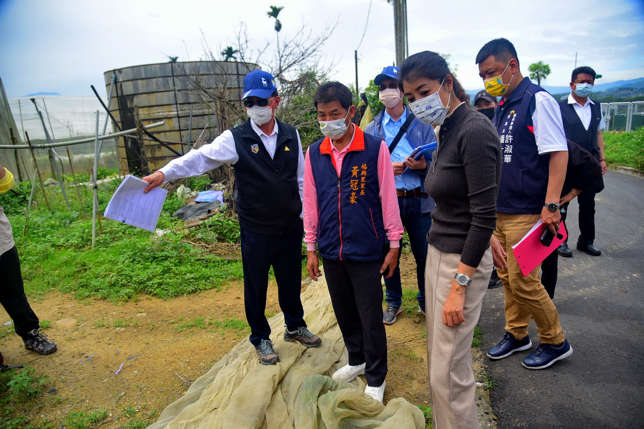 相關圖片3-埔里5里農水路老舊危險 林縣長會勘籌千萬改善
