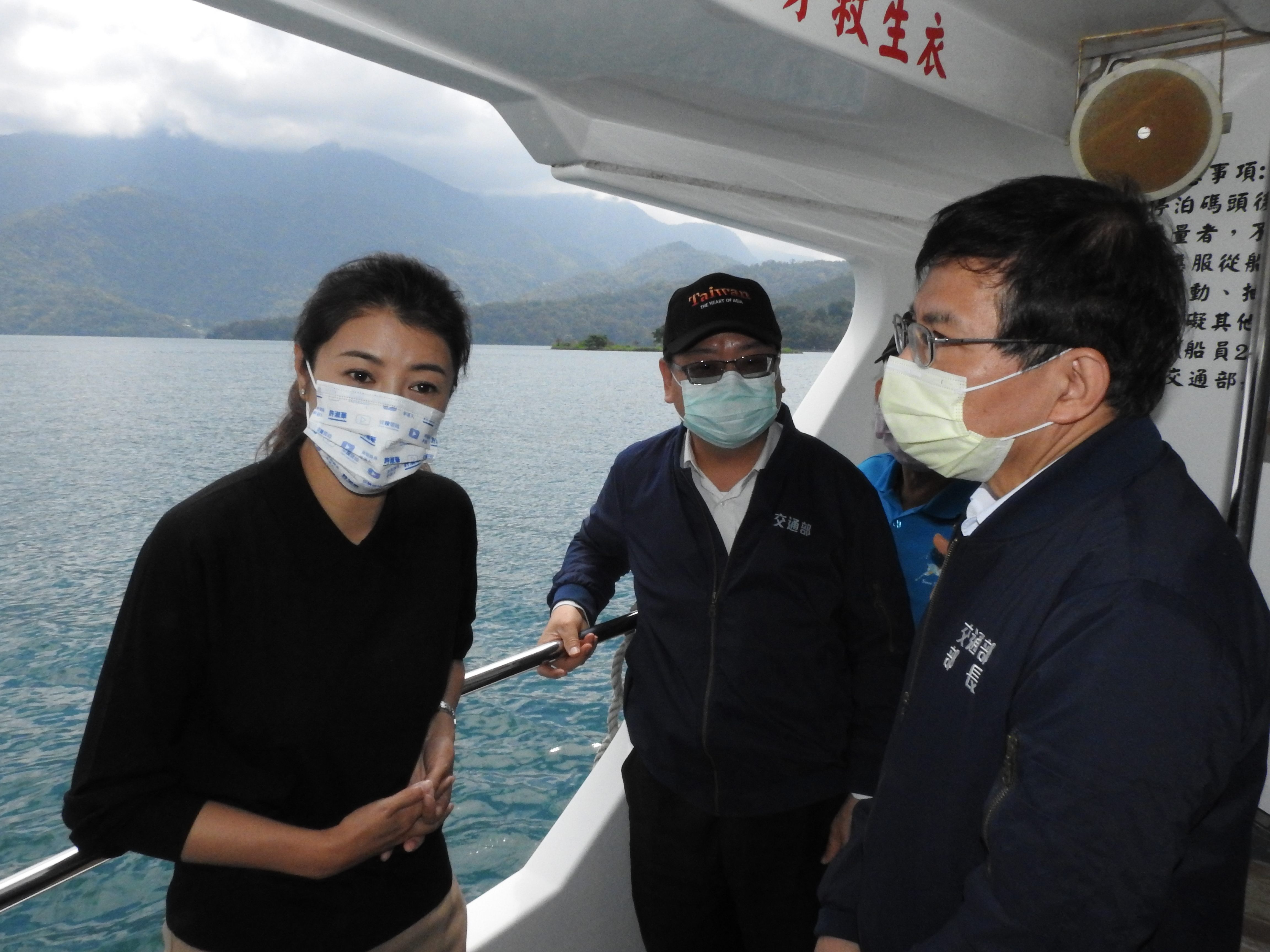 other image4-Sun Moon Lake yacht e-ticket and other tourism and transportation construction on the way, County Magistrate appreciates Legislator Hsu and MOTC for their support, March 31