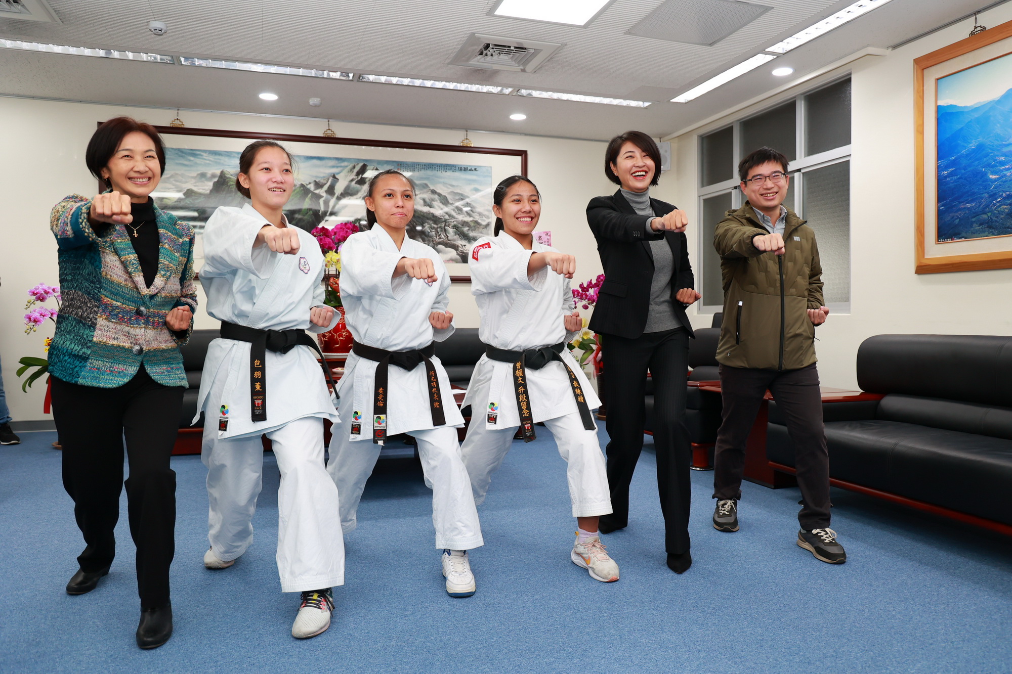 (開新視窗)連至 與選手比試身手 完整照片