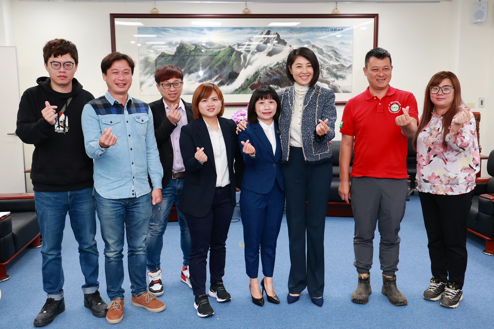 (開新視窗)連至 合照 完整照片