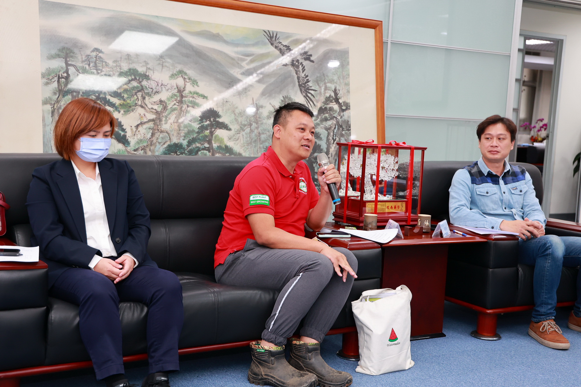 (開新視窗)連至 青年代表拜會 許縣長傾聽建言並將成立青年專責機關 完整照片