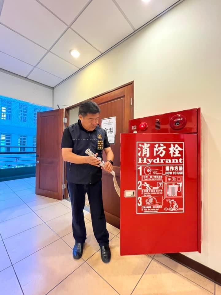 (開新視窗)連至 縣府與旅館公會共同辦理旅館從業人員防火安全講習訓練 完整照片