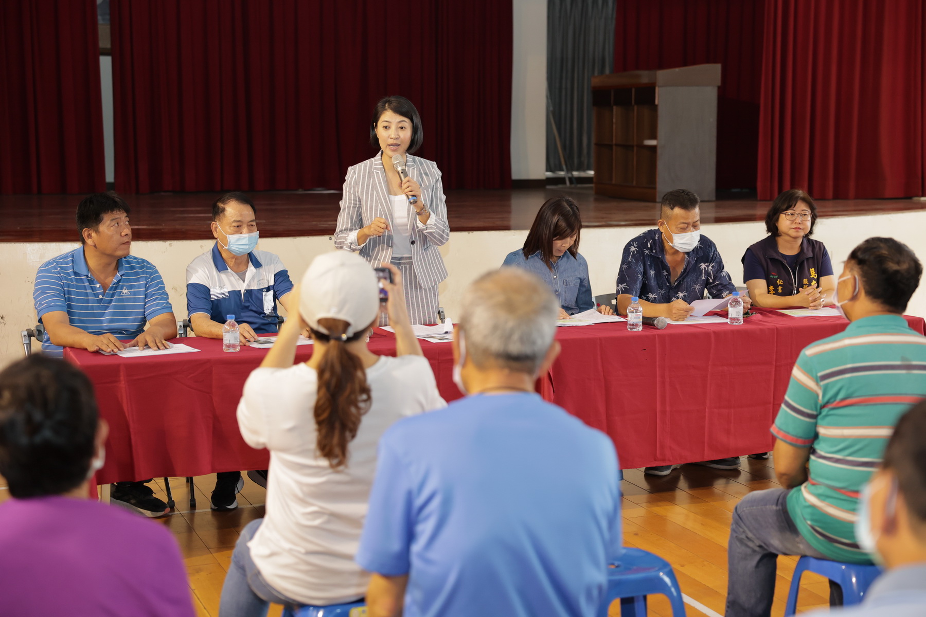 (開新視窗)連至 許縣長會勘中寮鄉　將花費1400萬改善多處道路 完整照片