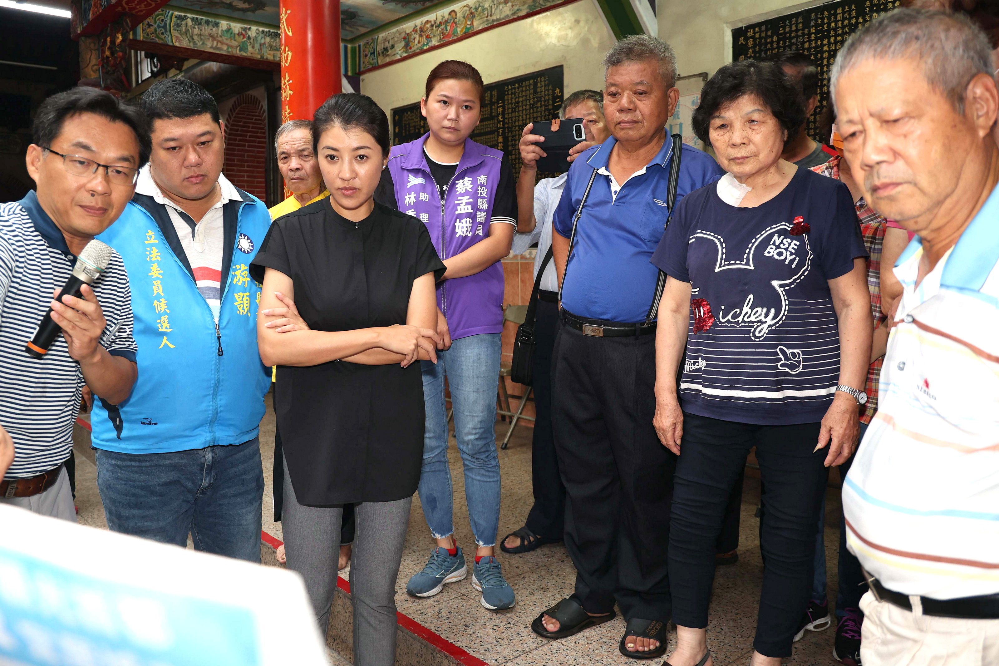 相關圖片2-竹山十處農路排溝擋土牆待修 許縣長會勘簽核逾760萬元改善